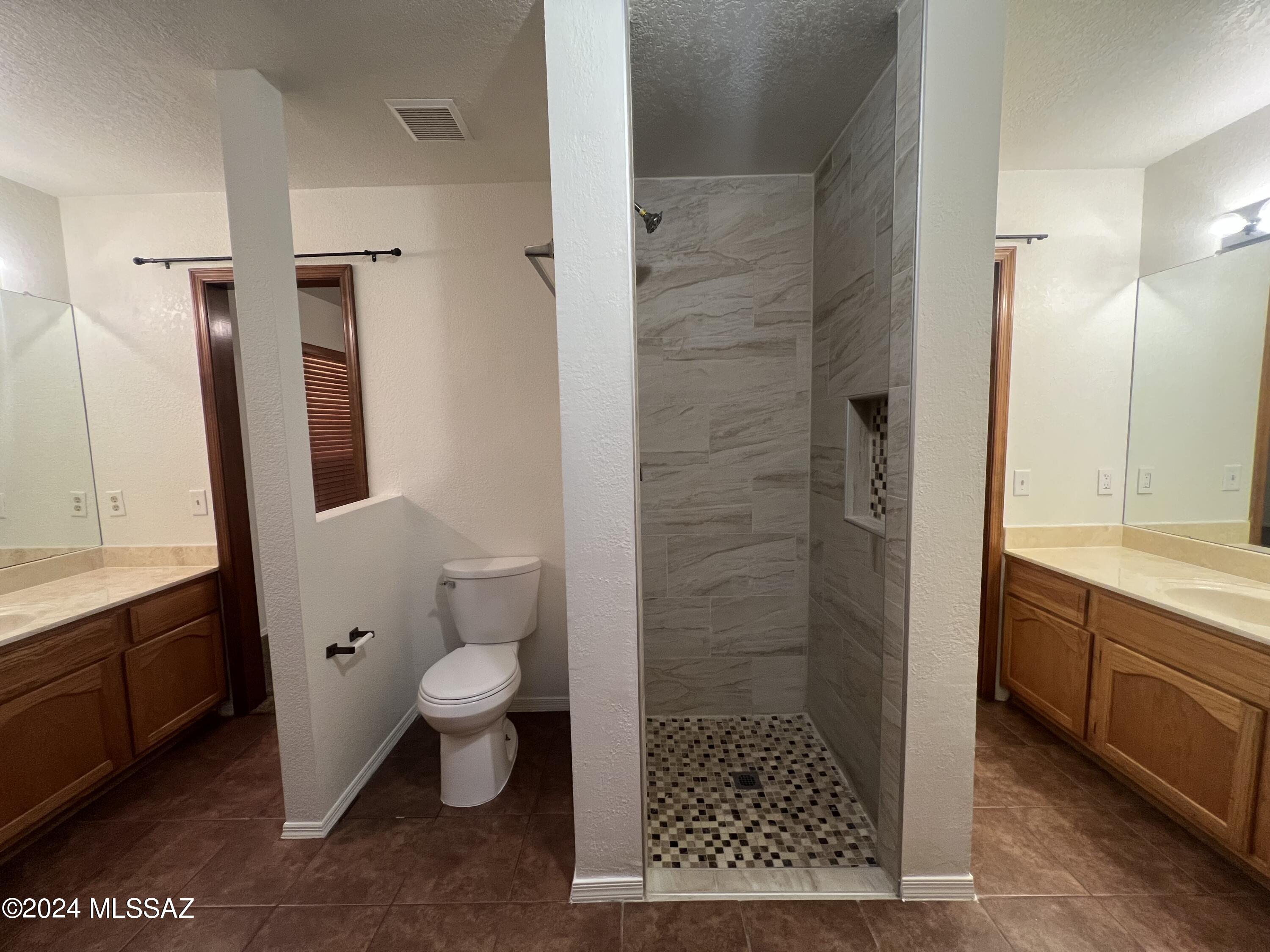 Rancho Antigua (1-534) - Residential Lease