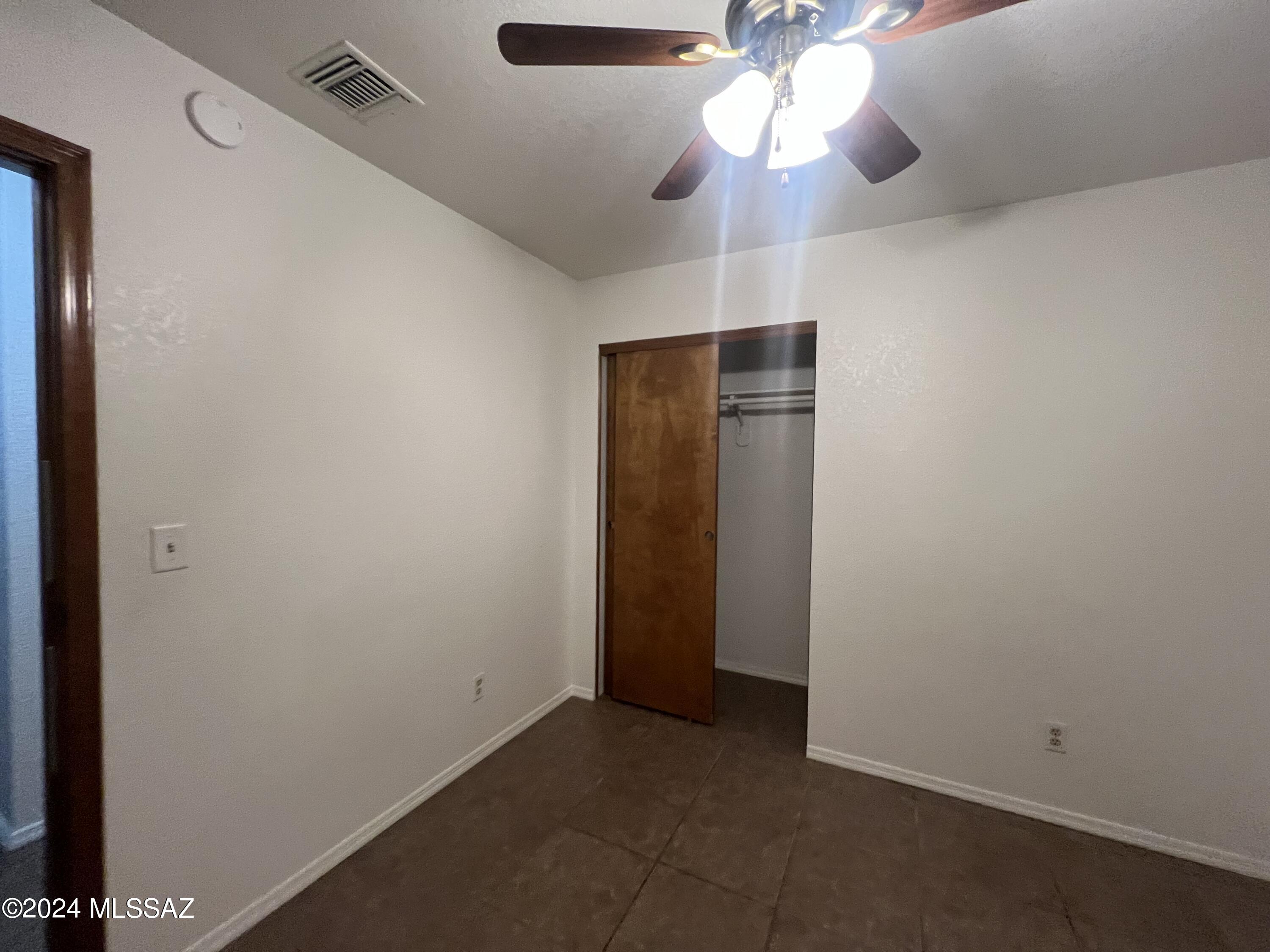 Rancho Antigua (1-534) - Residential Lease