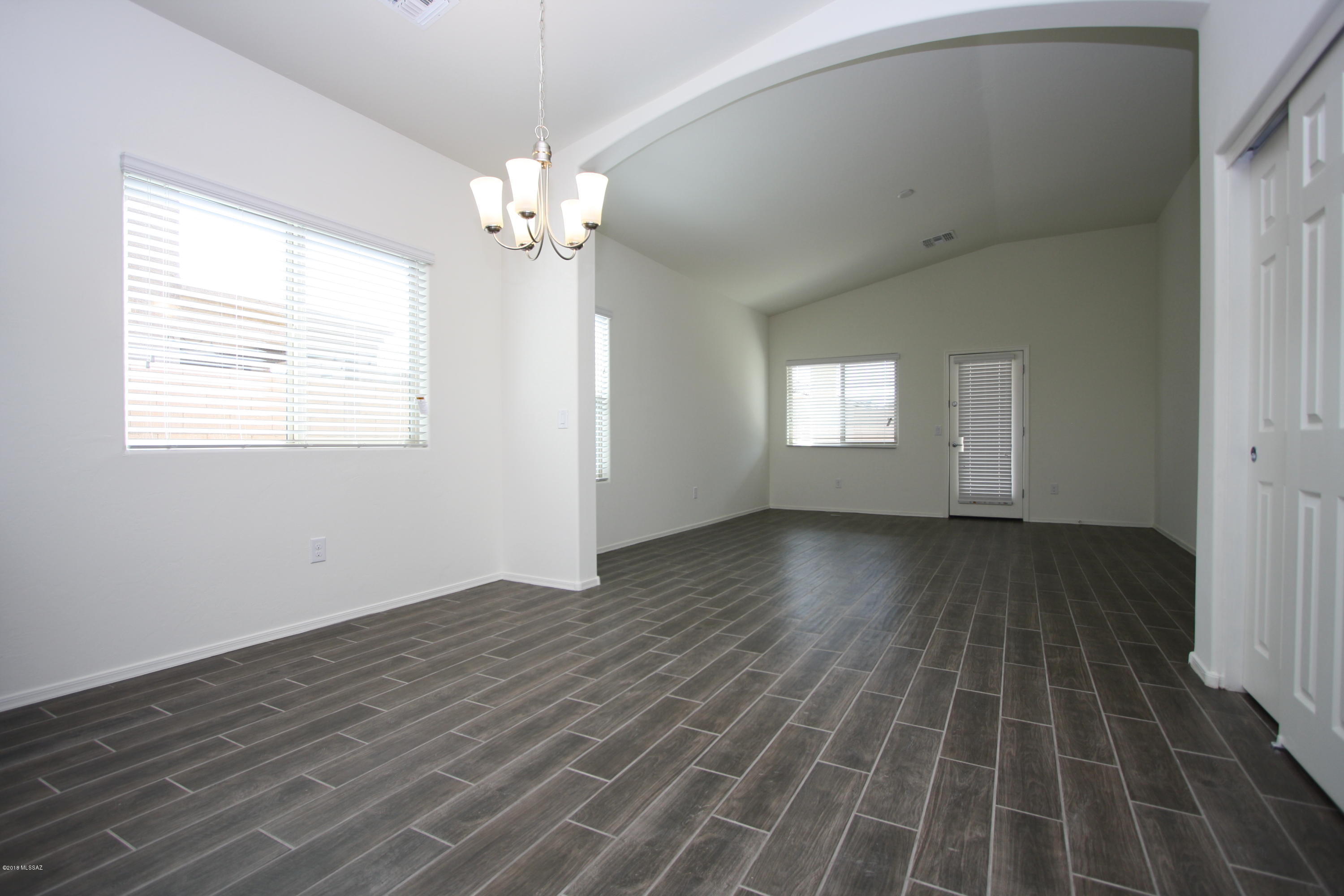 Saguaro Bloom Block 4 - Residential Lease