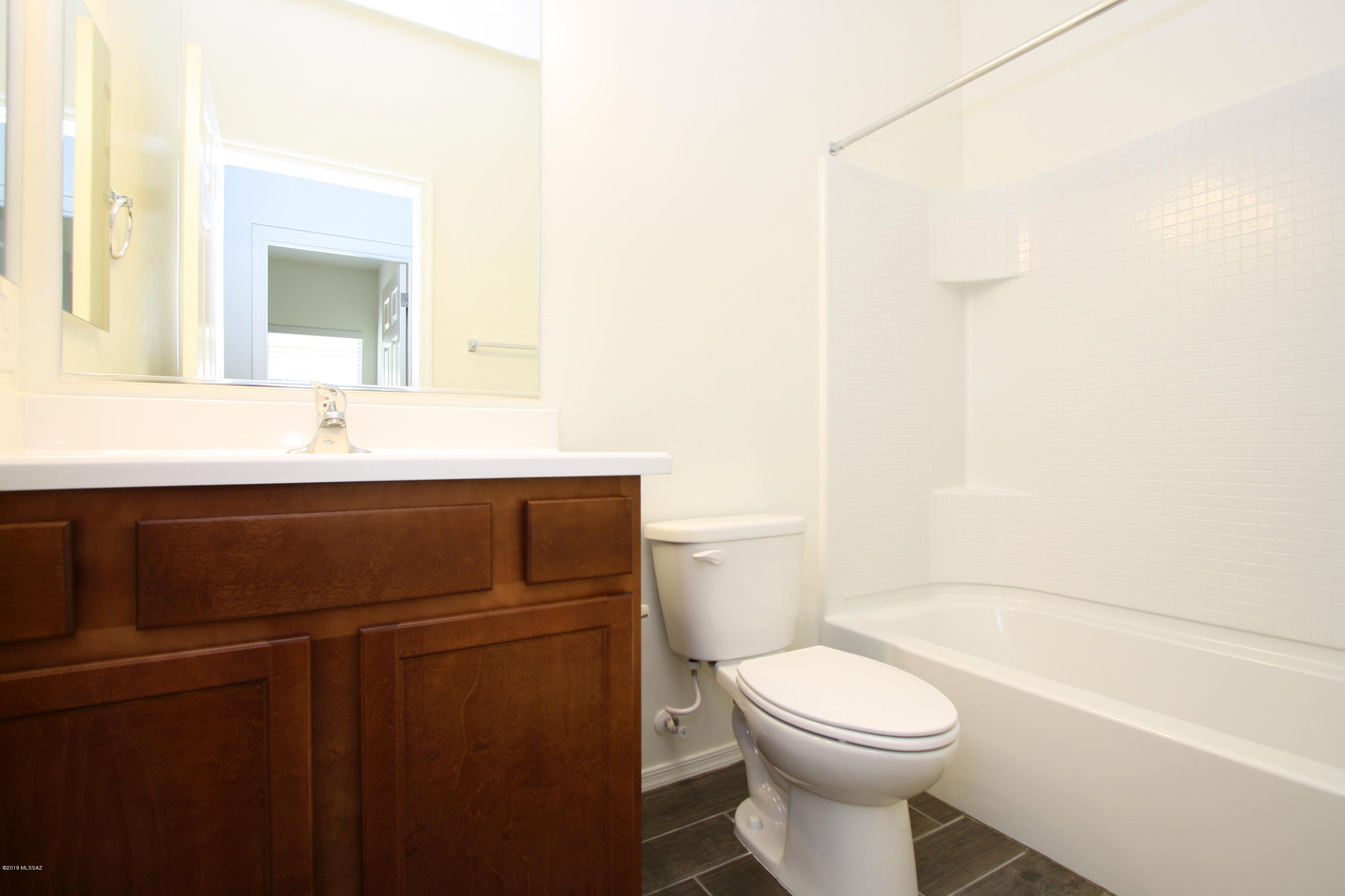 Saguaro Bloom Block 4 - Residential Lease