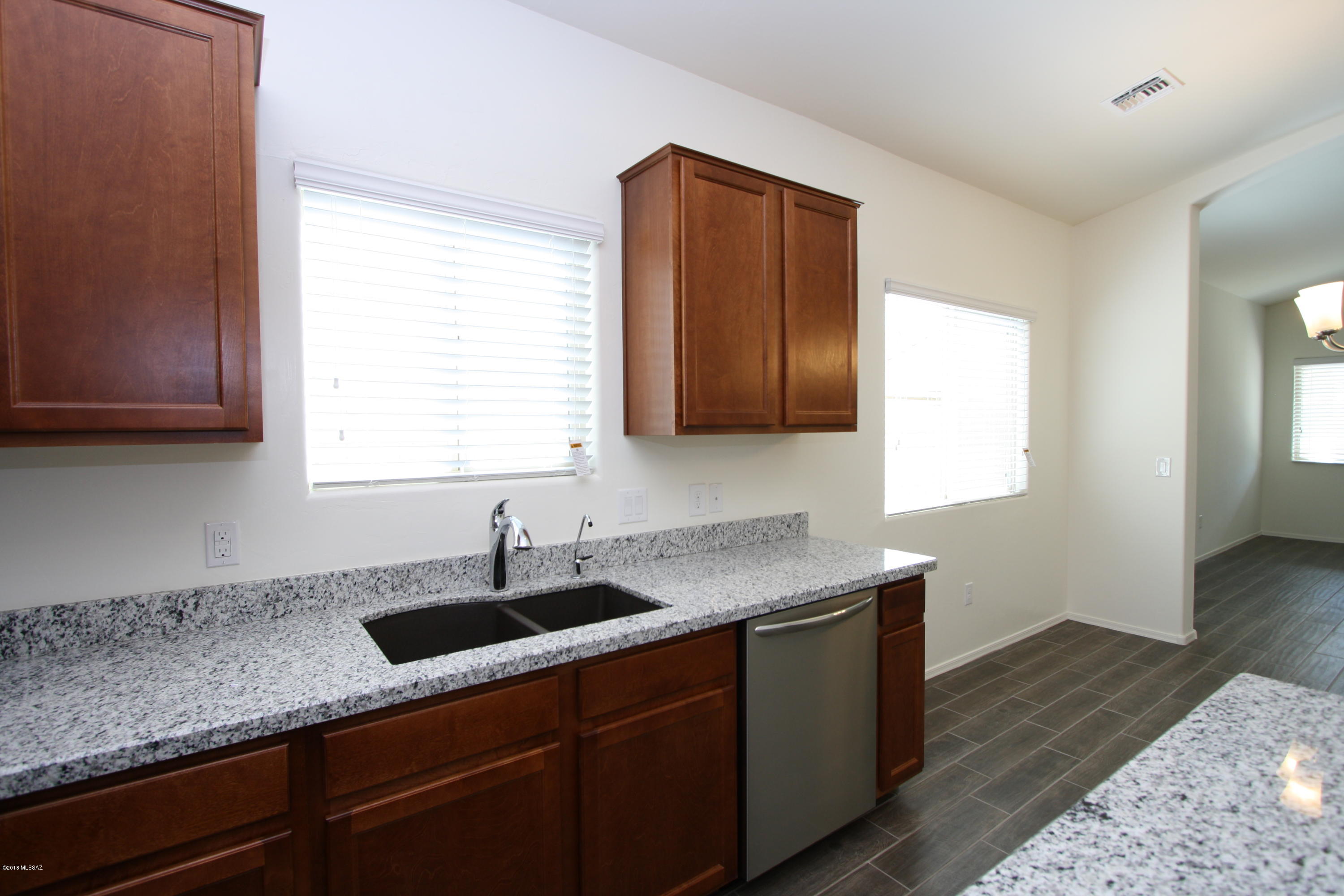 Saguaro Bloom Block 4 - Residential Lease