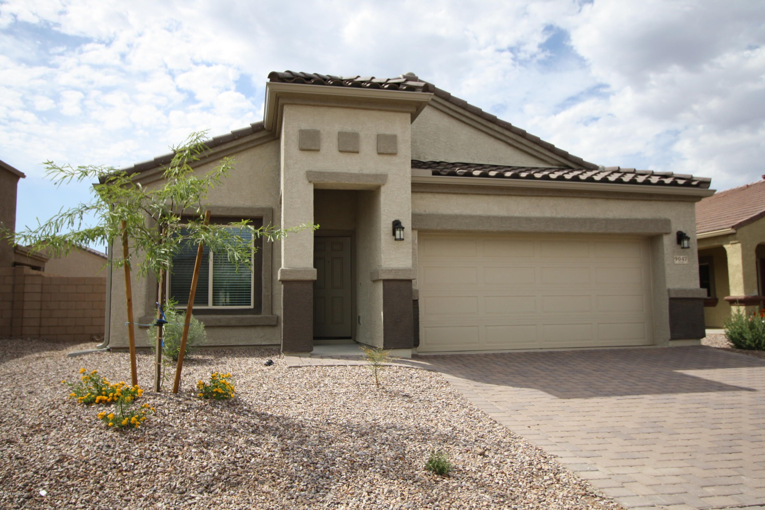 This Brand New DR. Horton Santa Barbara Model offers 4 bedrooms, 2 1/2 baths plus a DEN! Open great room off the kitchen with plenty of closets for storage. Granite countertops and stainless steel appliances with a gas range. Brand new construction Energy Star Qualified Home.
Located minutes to I-10, shopping, restaurants and more!
Beautiful community w/walking/biking path and parks. 
 THIS IS A LEASE BREAK THRU 08/31/2022