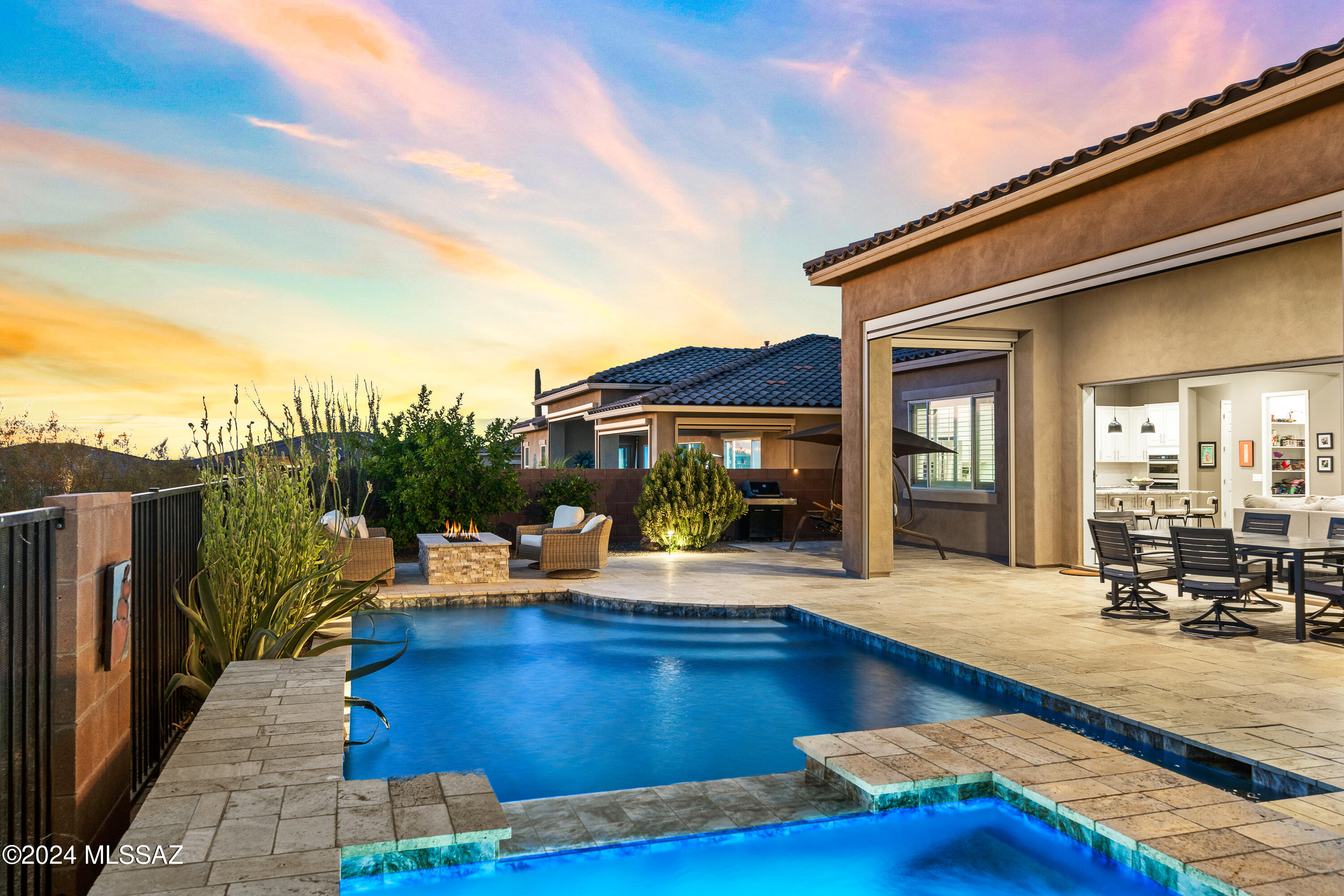 Blue Agave At Dove Mountain - Residential