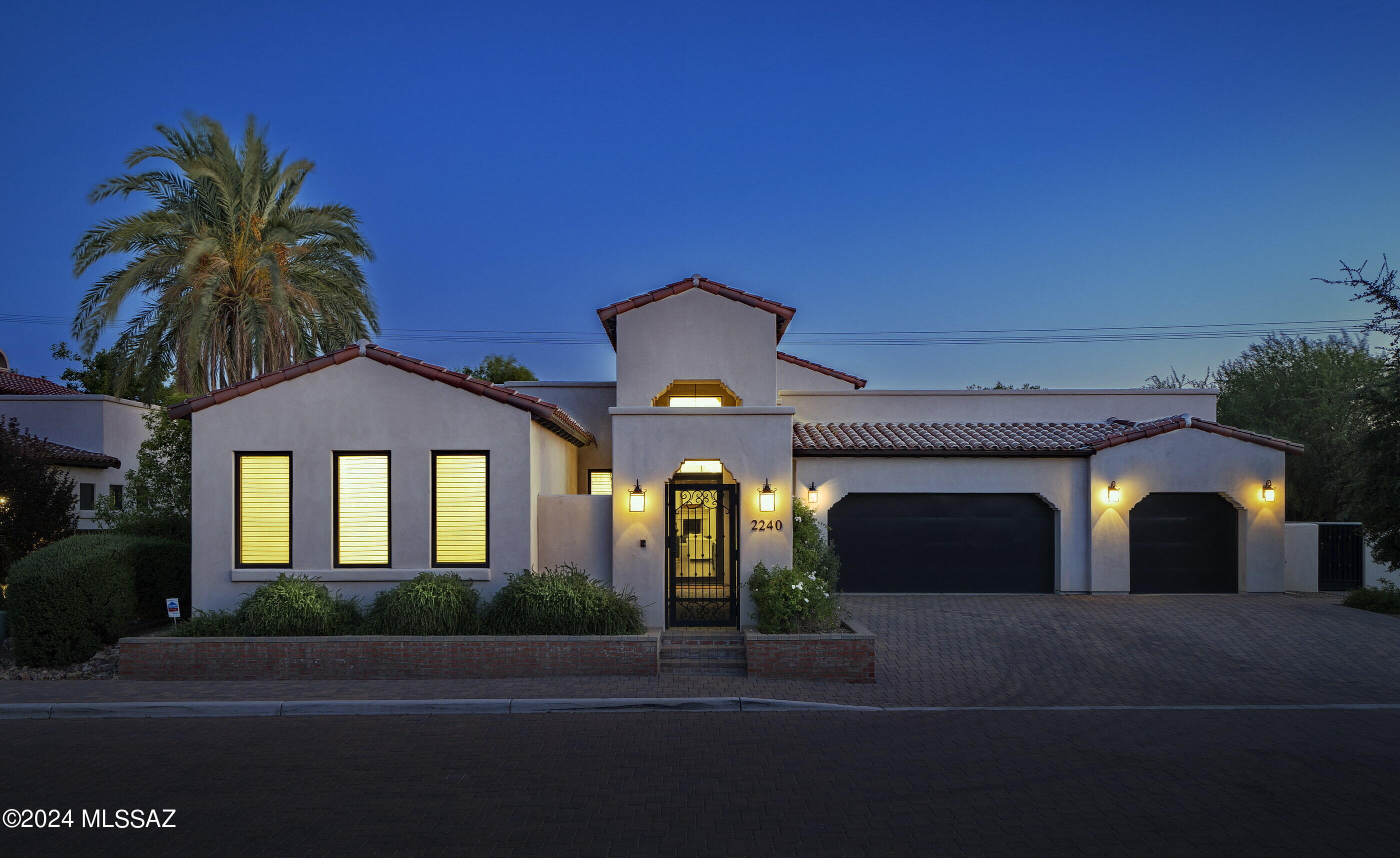 This stunning and dramatic Santa Barbara fashioned residence, offers a modern open layout and seamless connectivity between the individual living spaces. Located within steps of the famed Arizona Inn (National Register of Historic Places), this exquisitely designed residence is a showpiece of architectural prowess and sophistication. 

Enter through a private courtyard into the beautifully appointed interiors, with soaring ceilings that open onto the generous living and dining space. The stunning chef's kitchen, complete with top end Monogram pro series appliances, features a large center island, fitted with Quartz countertops, adjacent to the walk-in pantry. The primary bedroom is designed to feature a spatial layout that emphasizes both privacy and openness. An en-suite bathroom integrates seamless transitions between materials, with uniformed tile flooring, hand-crafted vanities, and a frameless glass shower enclosure, creating a cohesive yet understated elegance. Subtle lighting enhances the room, emphasizing the simplicity of form and materials, while also serving a functional purpose, providing ambient and task lighting.

The rear courtyard is conceived as an extension of the interior living spaces, designed to maintain a connection to the architecture of the home. The layout draws the eye through a series of french doors carefully located from both the living room and kitchen allowing the home to flow from inside to out. The courtyard's materials palette is intentionally restrained, featuring brick pavers, sourced timber decking under the South facing cover patio, enhancing the space's livability.

Integrated lighting, recessed into the landscape architecture, provides subtle illumination that accentuates textures and forms, ensuring the courtyard remains an elegant yet understated focal point throughout the day and into the evening.
