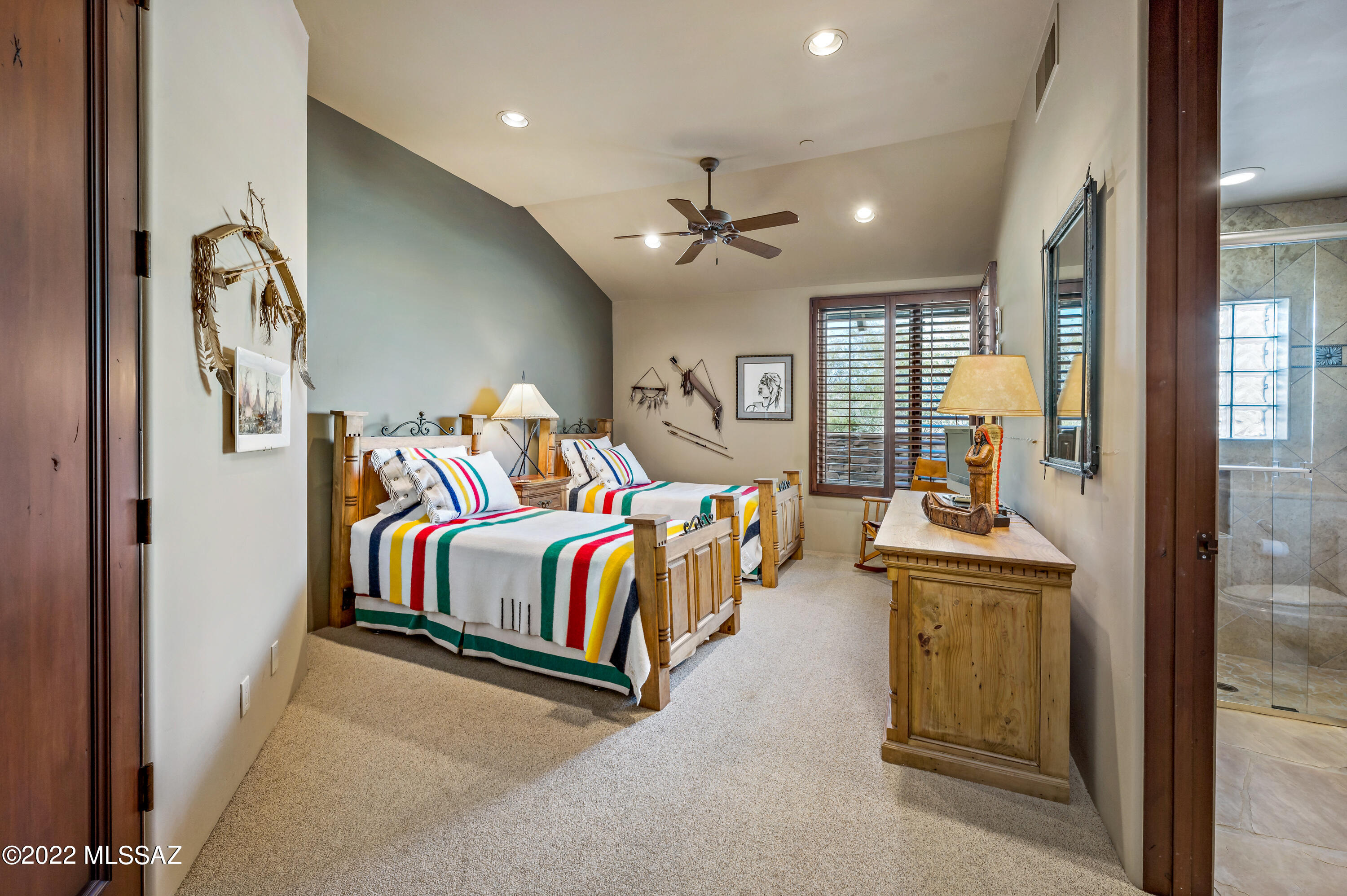 Stone Canyon II - Residential