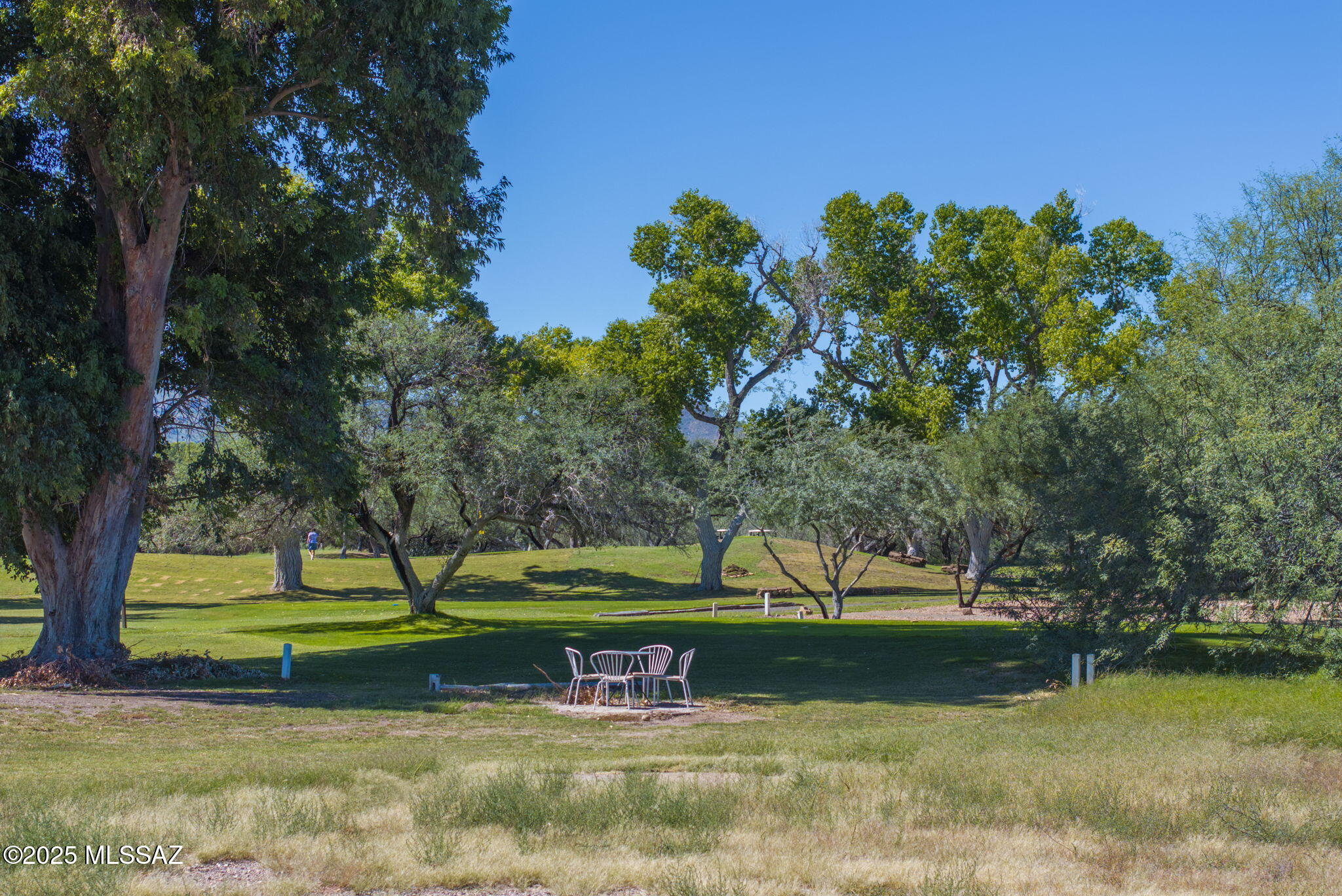 Check out the views and privacy of this Tubac Golf Resort at the end of Avenida De Otero. Build your custom home and enjoy fairway and mountain views. Adjacent lot also available, so combine them for the luxury golf resort home of your dreams.