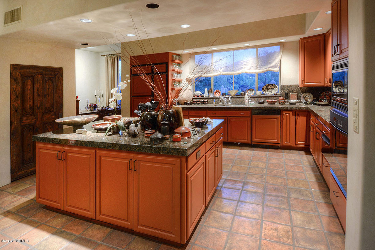 Catalina Foothills Est. NO. 10 (73-90, 119, 121, 123, 127-146) - Residential