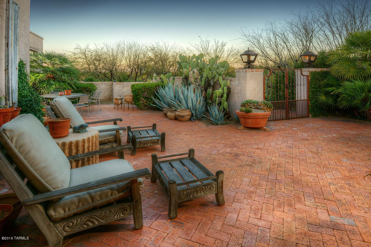 Catalina Foothills Est. NO. 10 (73-90, 119, 121, 123, 127-146) - Residential