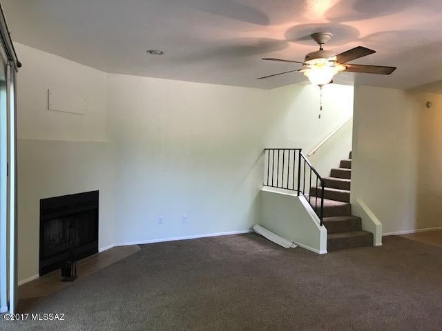 Las Lomitas Townhouses - Residential Lease