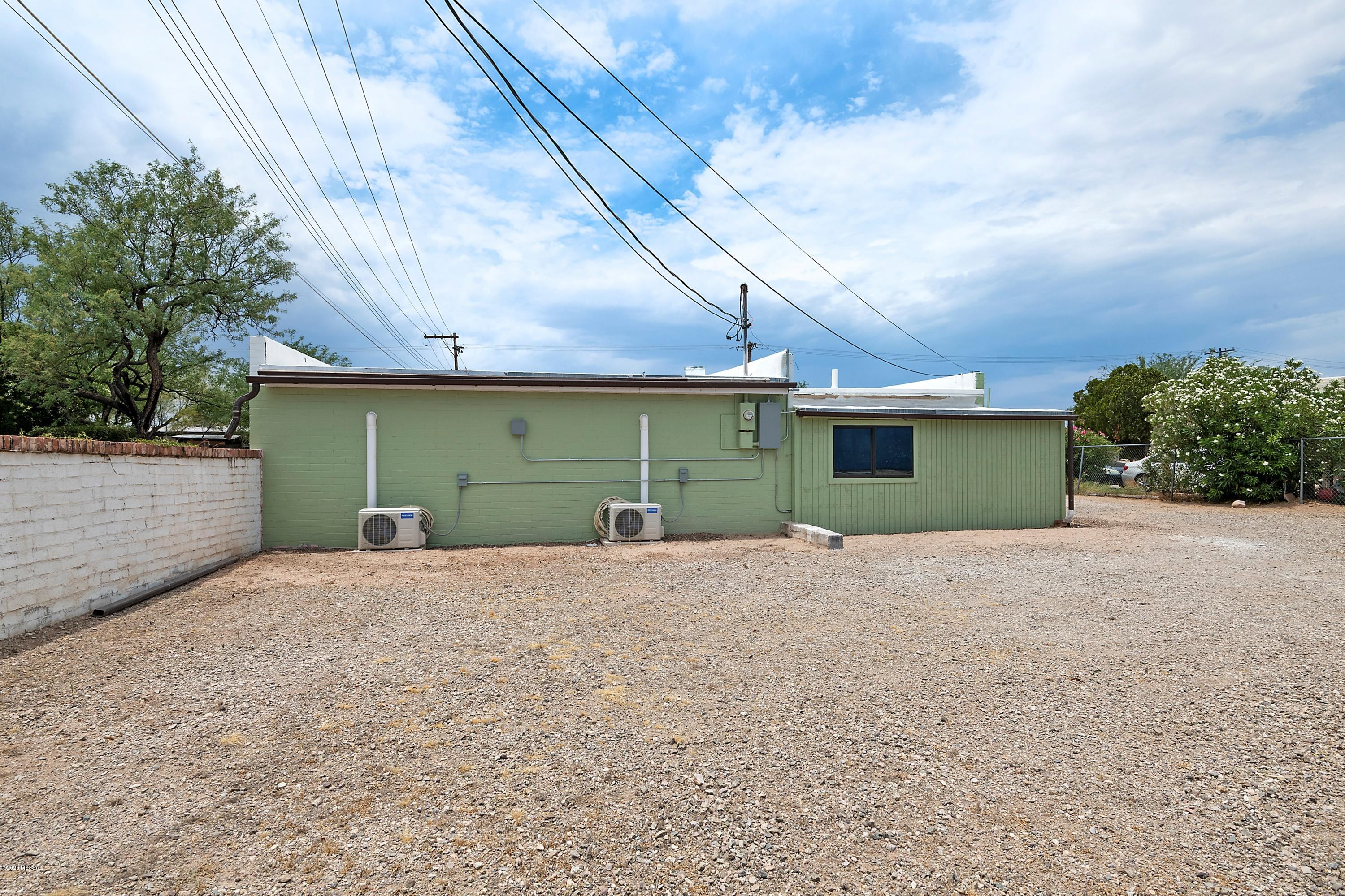University Home Addition - Residential Lease