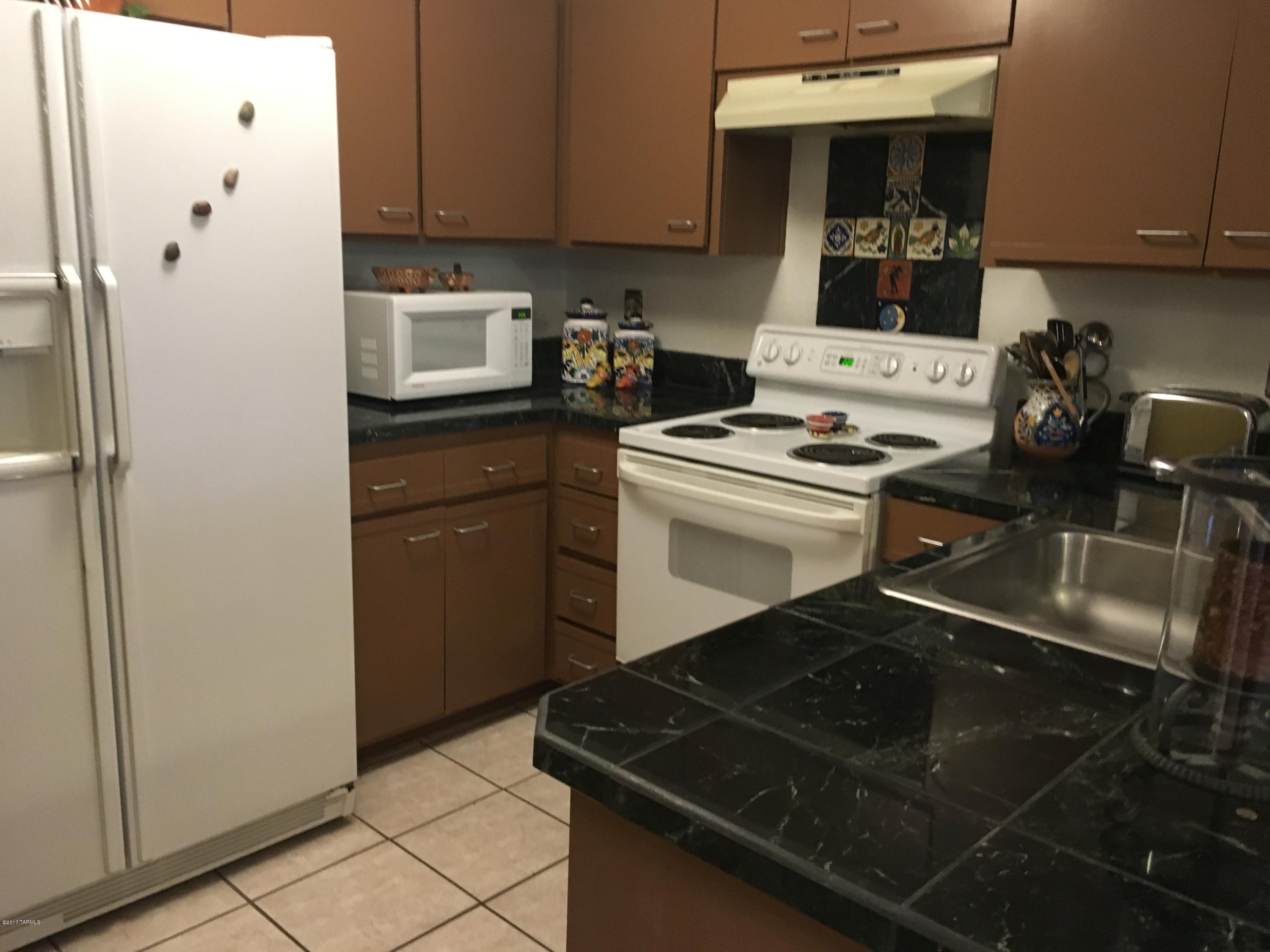 Coronado Place Condominiums II (Units 37-158) - Residential