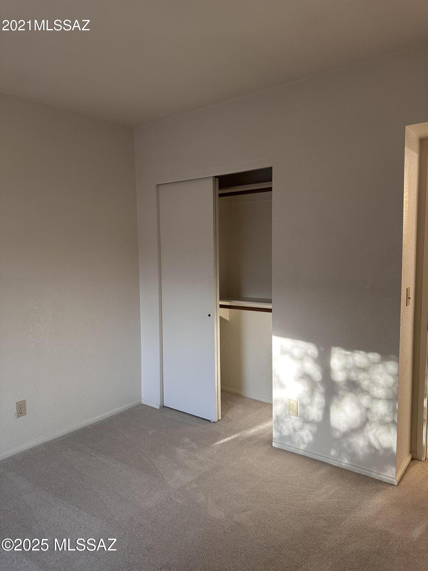 Summertree Condominiums (1-224) - Residential