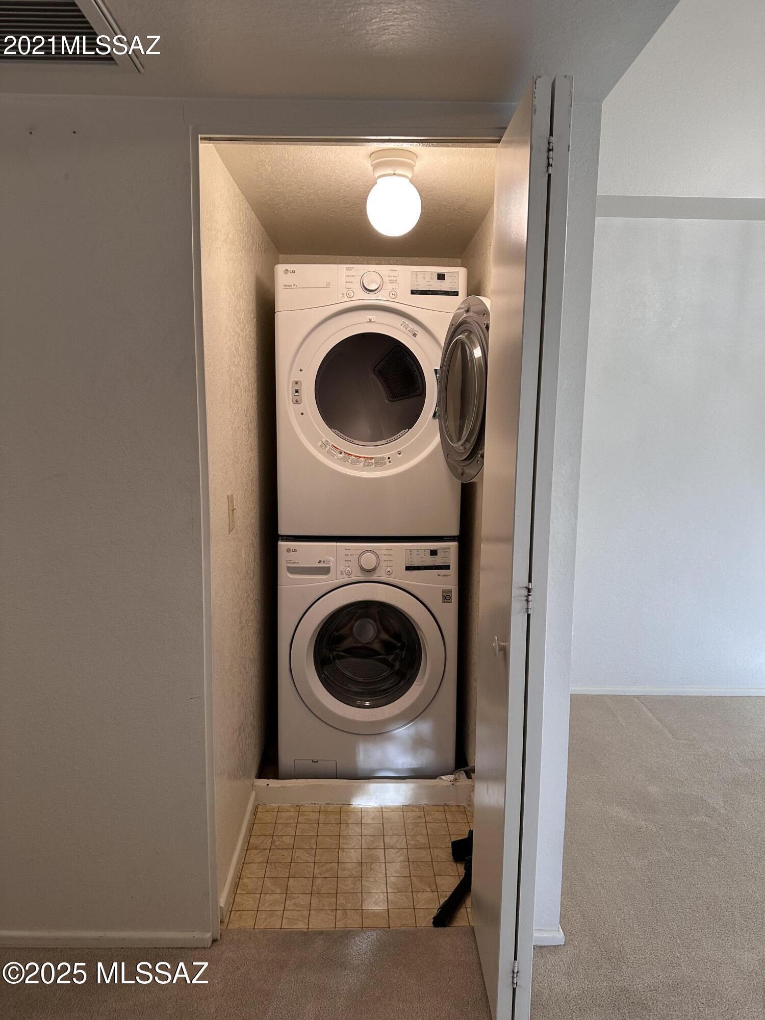 Summertree Condominiums (1-224) - Residential