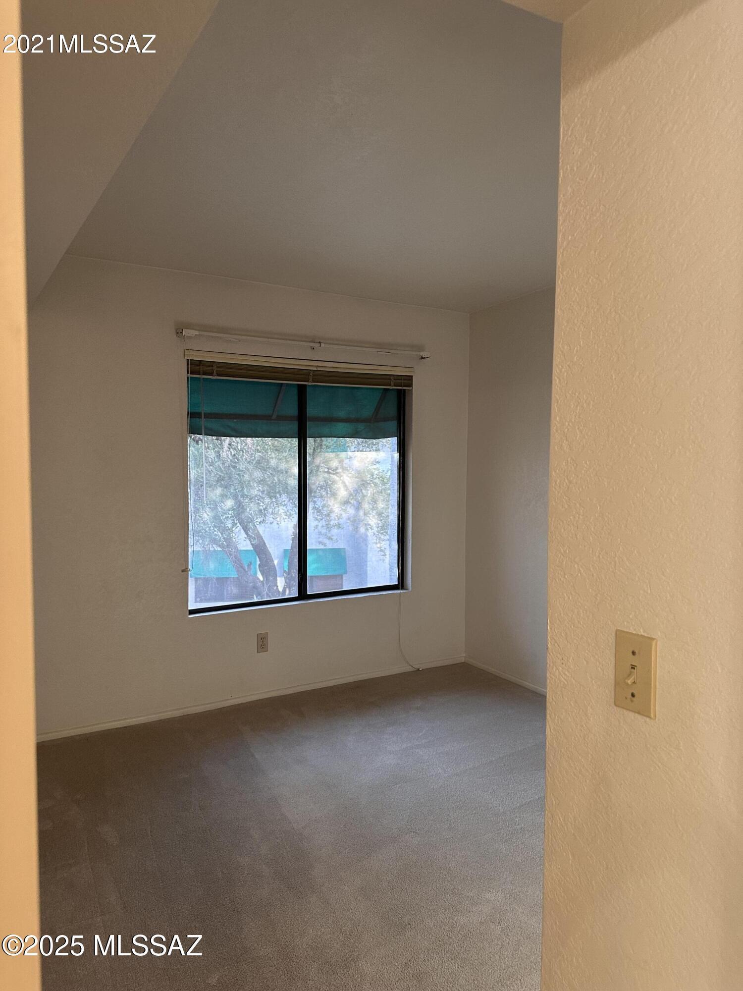 Summertree Condominiums (1-224) - Residential