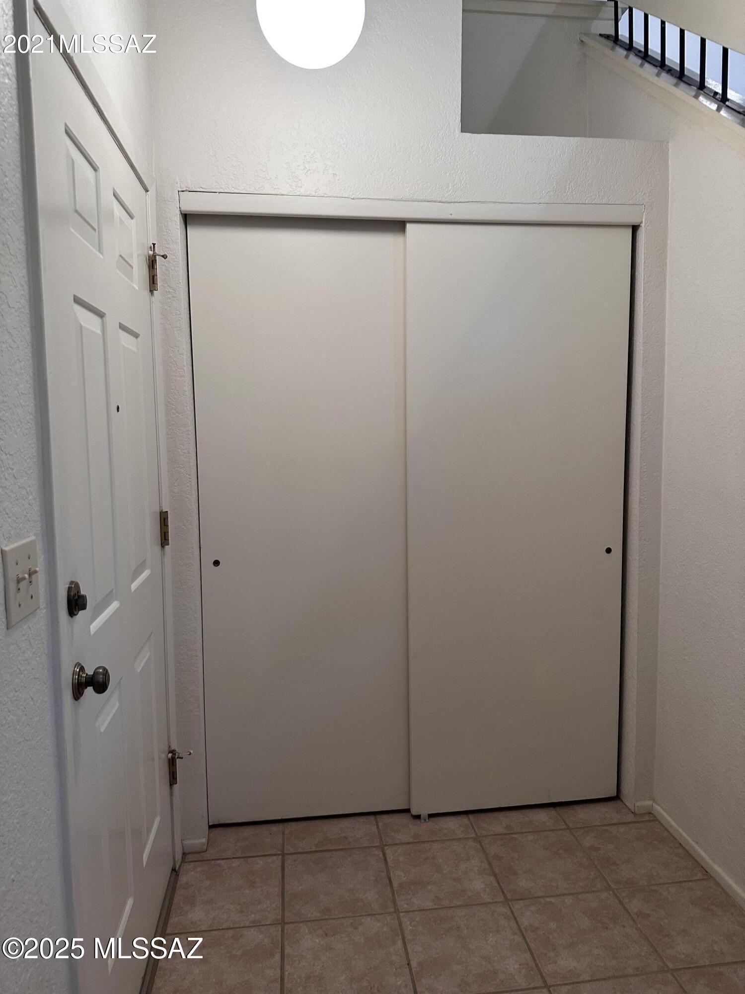 Summertree Condominiums (1-224) - Residential