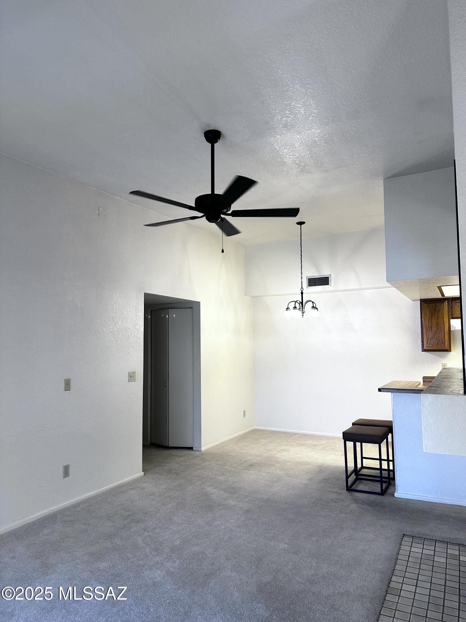 Summertree Condominiums (1-224) - Residential