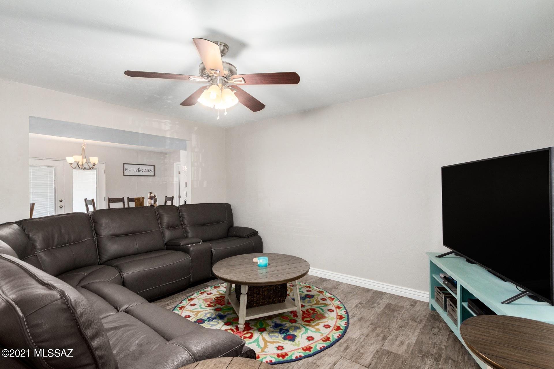 Orangewood Estates (110-212) - Residential