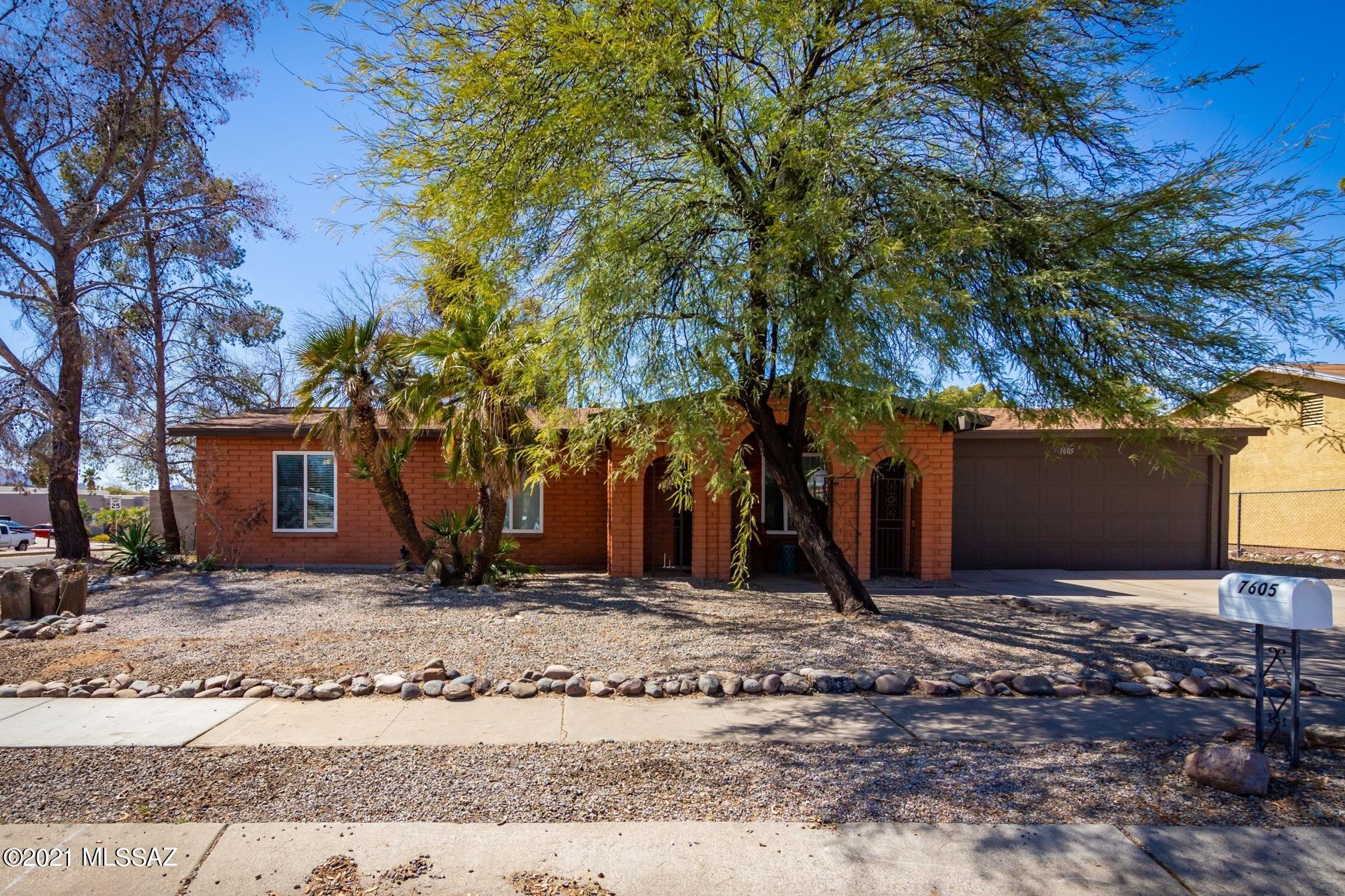 Orangewood Estates (110-212) - Residential