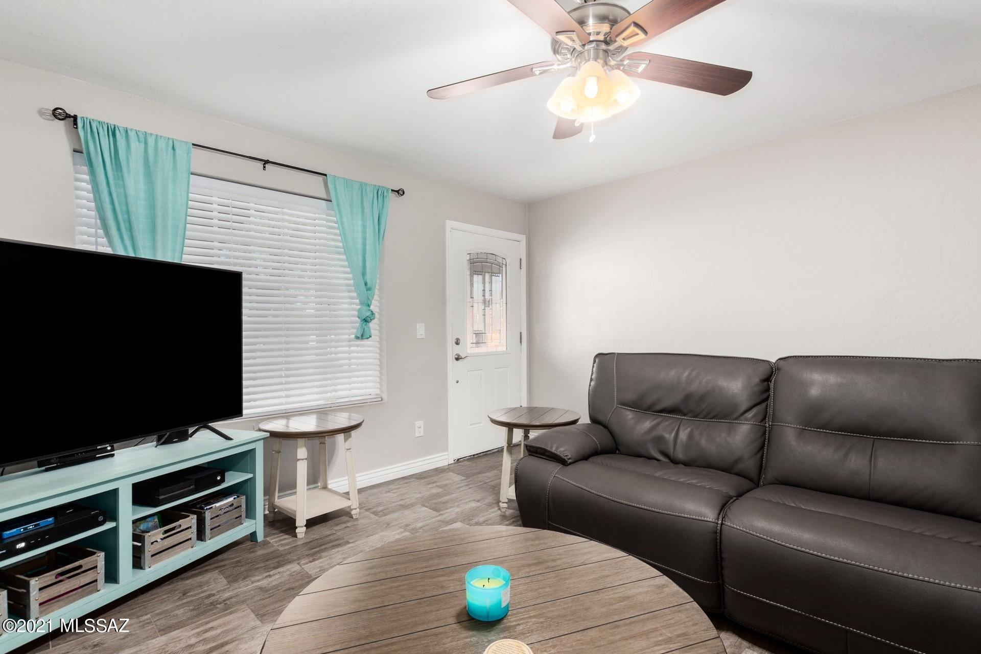 Orangewood Estates (110-212) - Residential