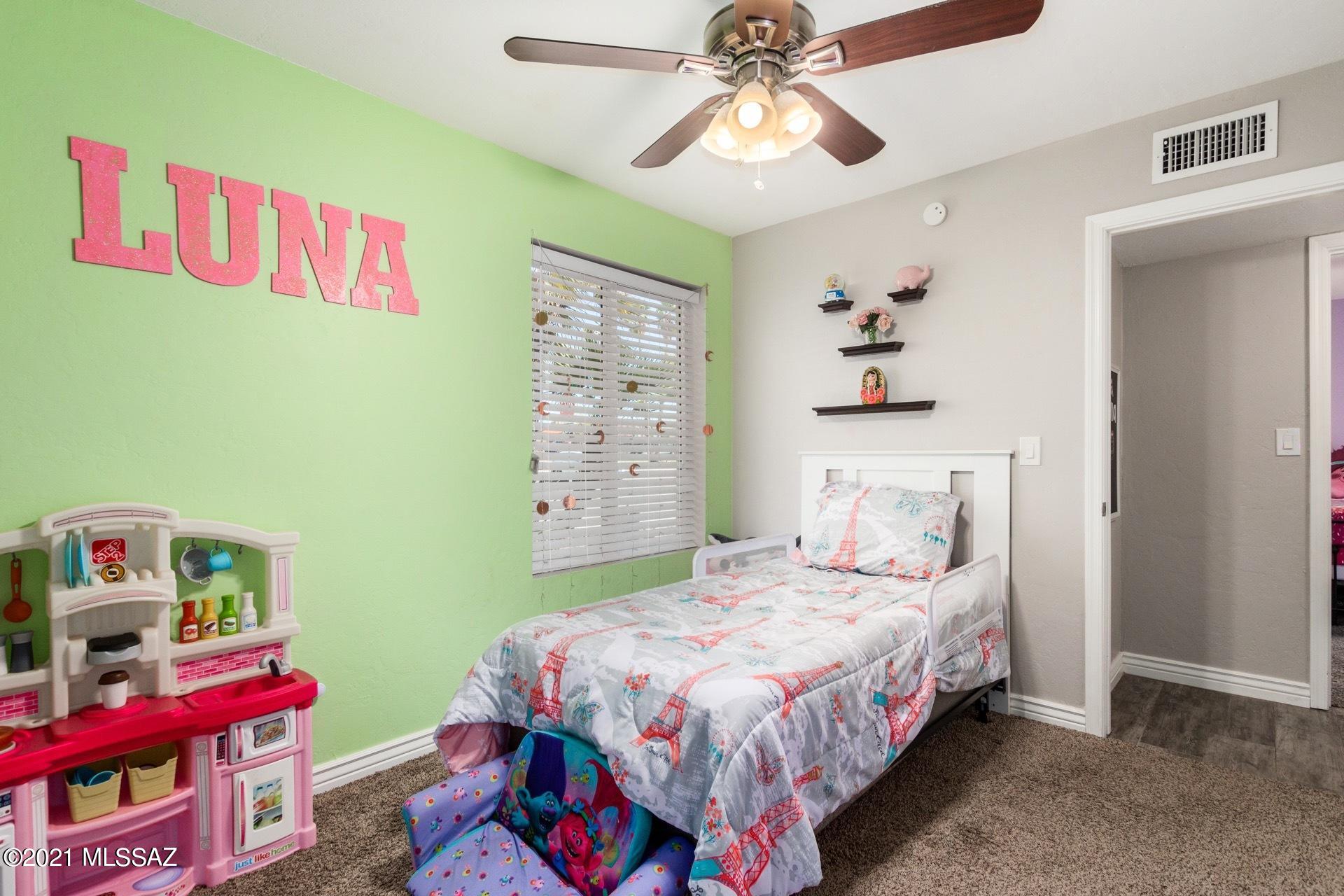 Orangewood Estates (110-212) - Residential
