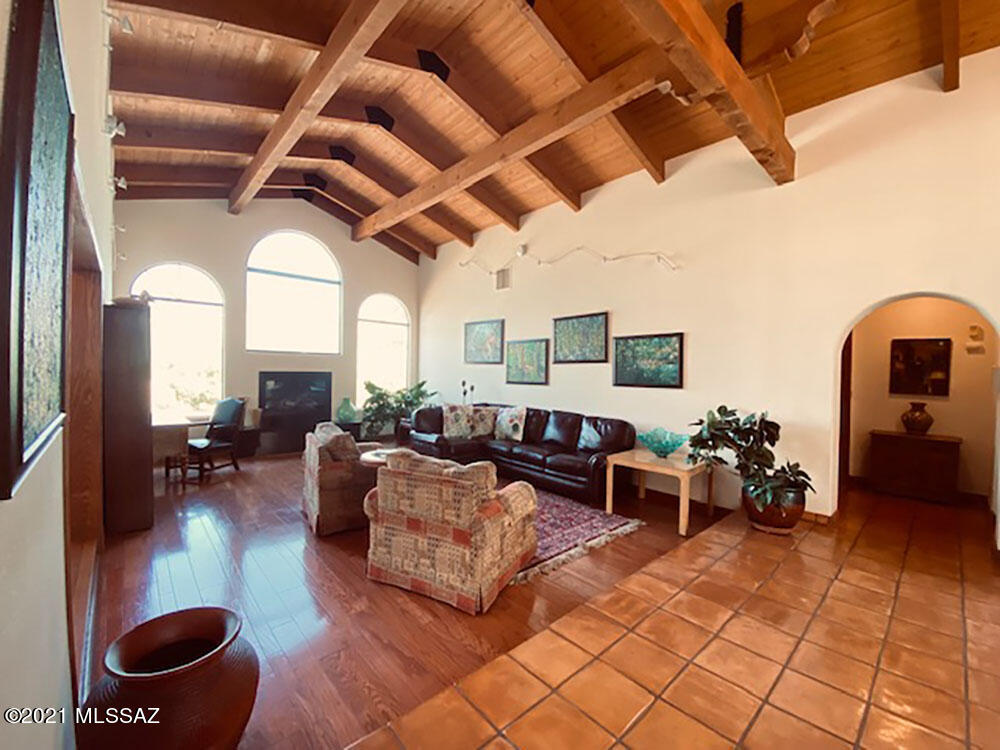 Monte Del Oro (1-187) - Residential