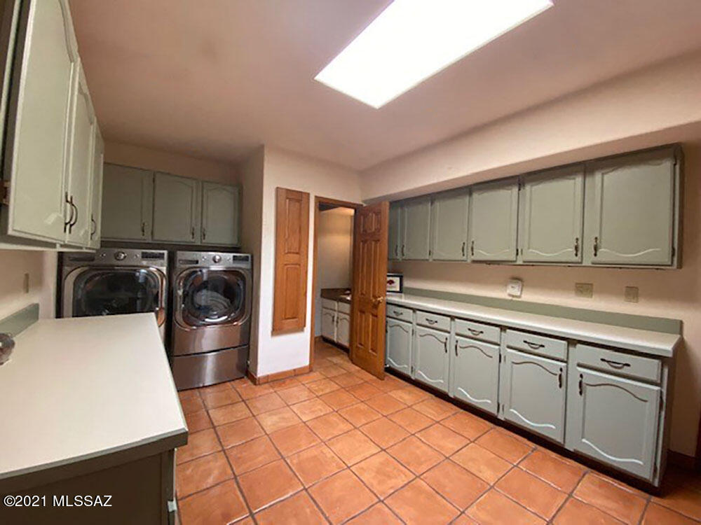 Monte Del Oro (1-187) - Residential