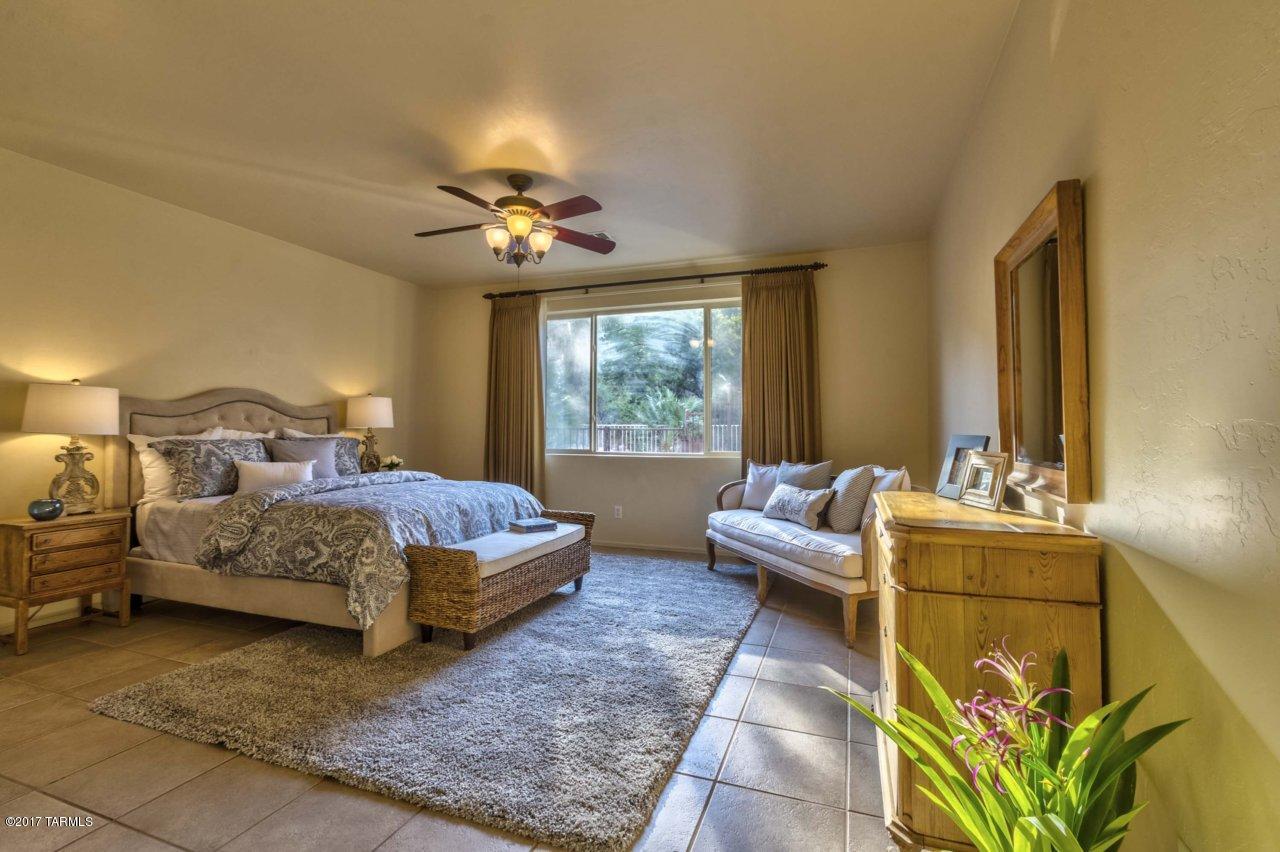 Sabino Mountain (1-290) - Residential