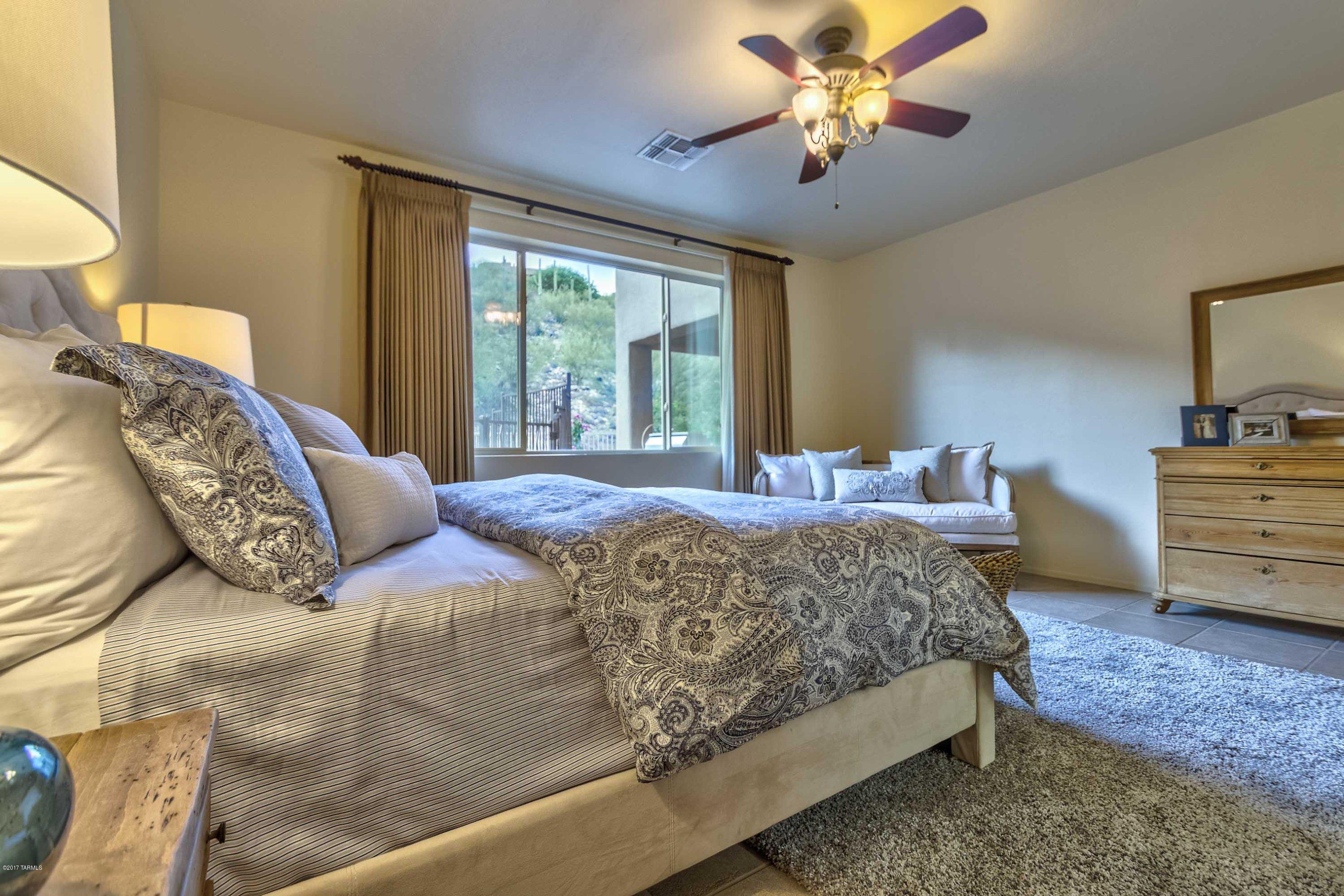 Sabino Mountain (1-290) - Residential