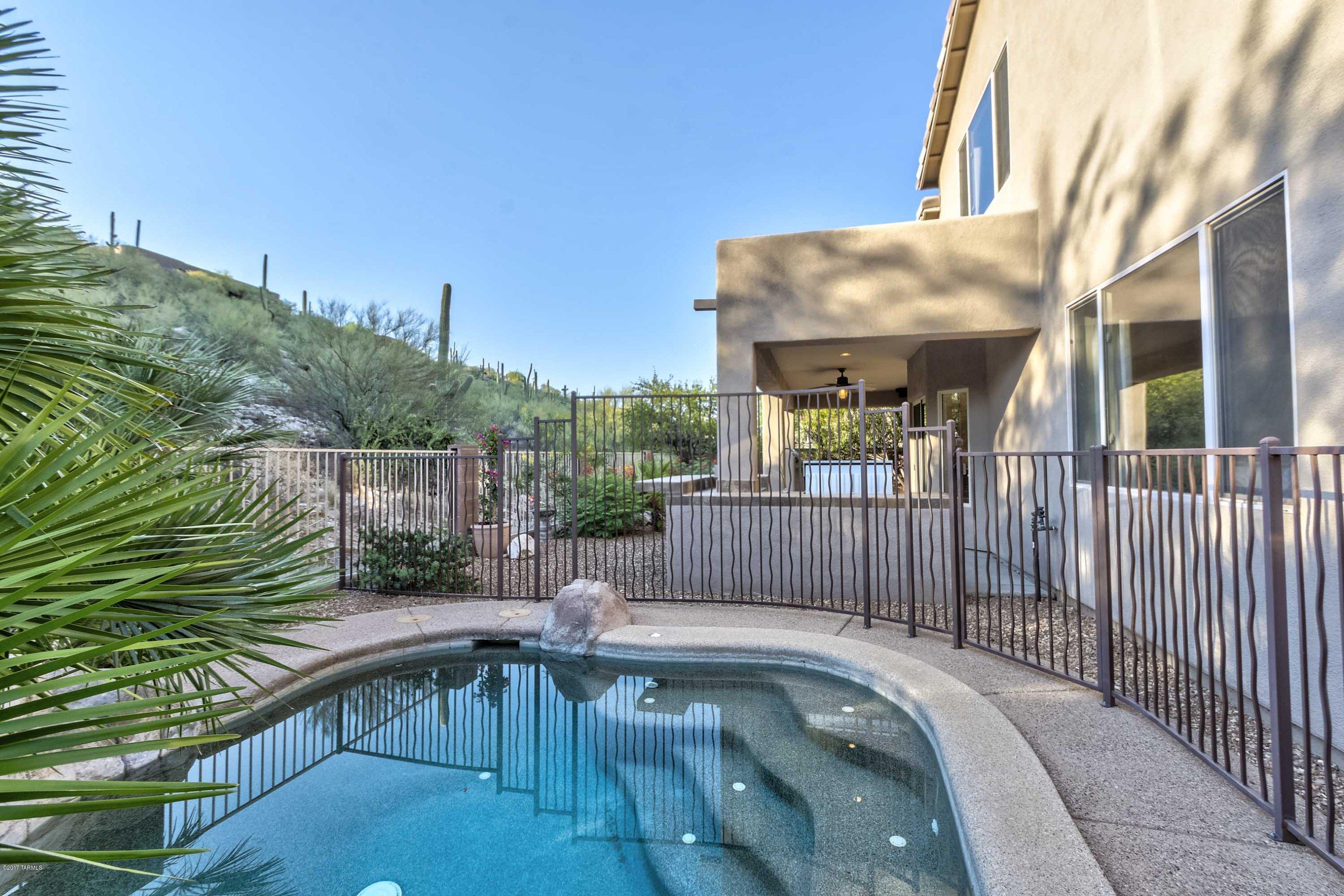 Sabino Mountain (1-290) - Residential