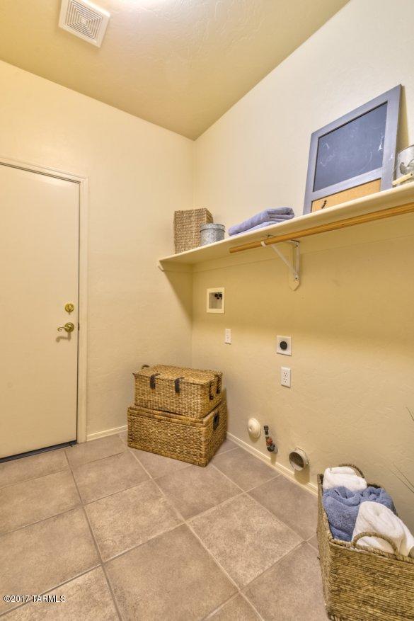 Sabino Mountain (1-290) - Residential