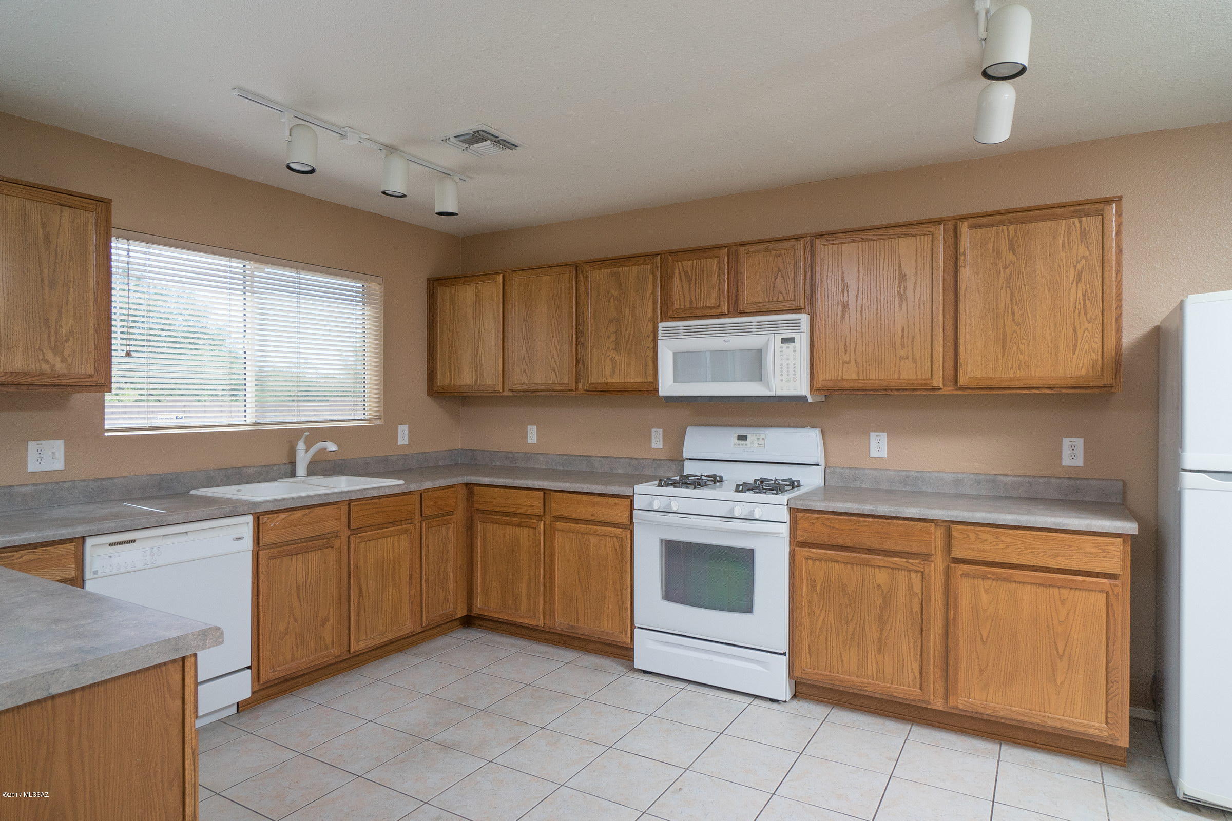 Julian Ranch West (1-369) - Residential Lease