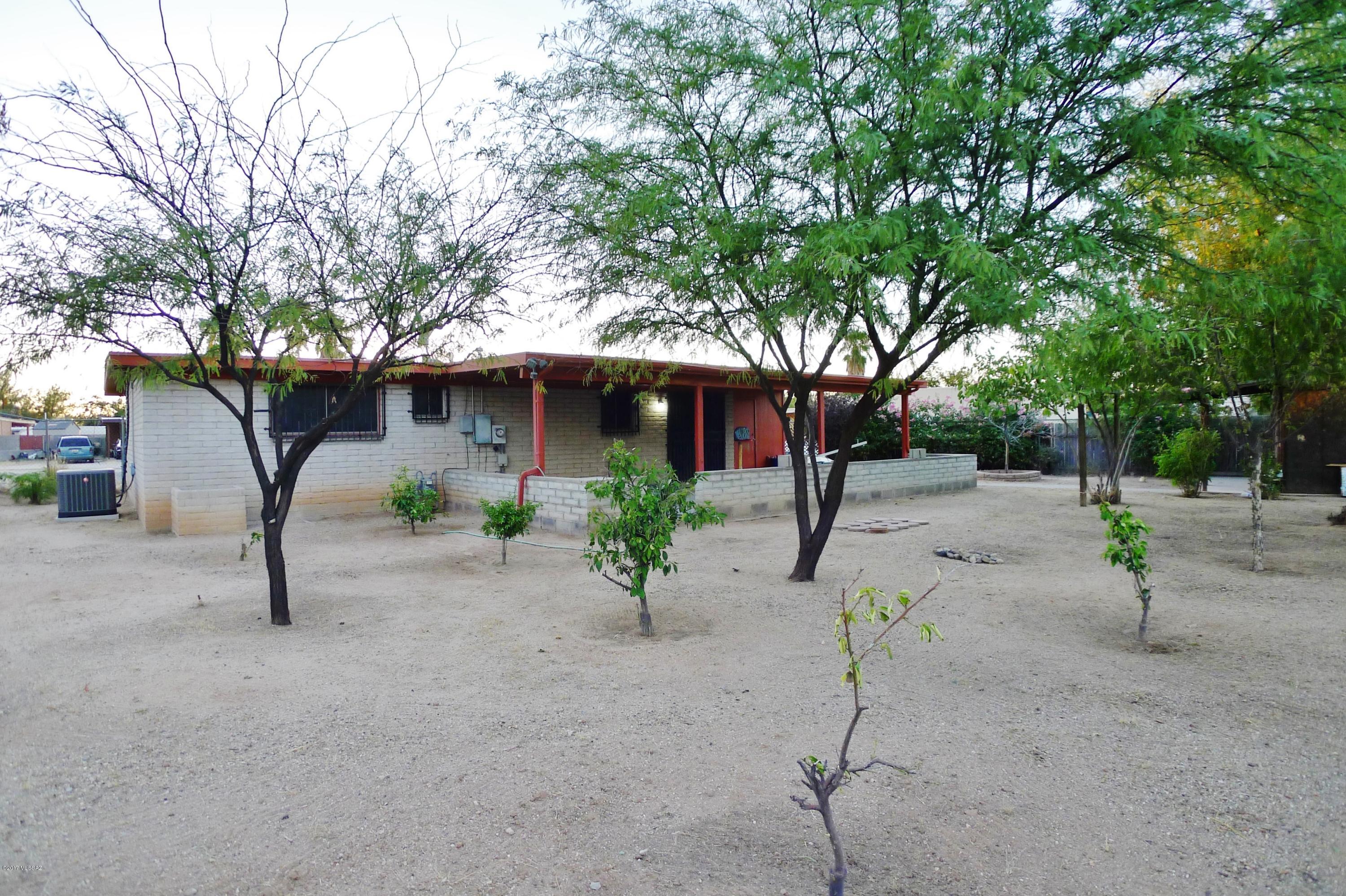 Perfect Starter Home! This affordable 3 bedroom, 2 bath home sits on a large lot near DMAFB, in a neighborhood with no home owners association. Enjoy low maintenance with newer dual pane windows, a new AC unit and water heater in 2017, and stainless steel kitchen appliances. The spacious backyard features a large covered patio, storage shed, and gate access from the street.