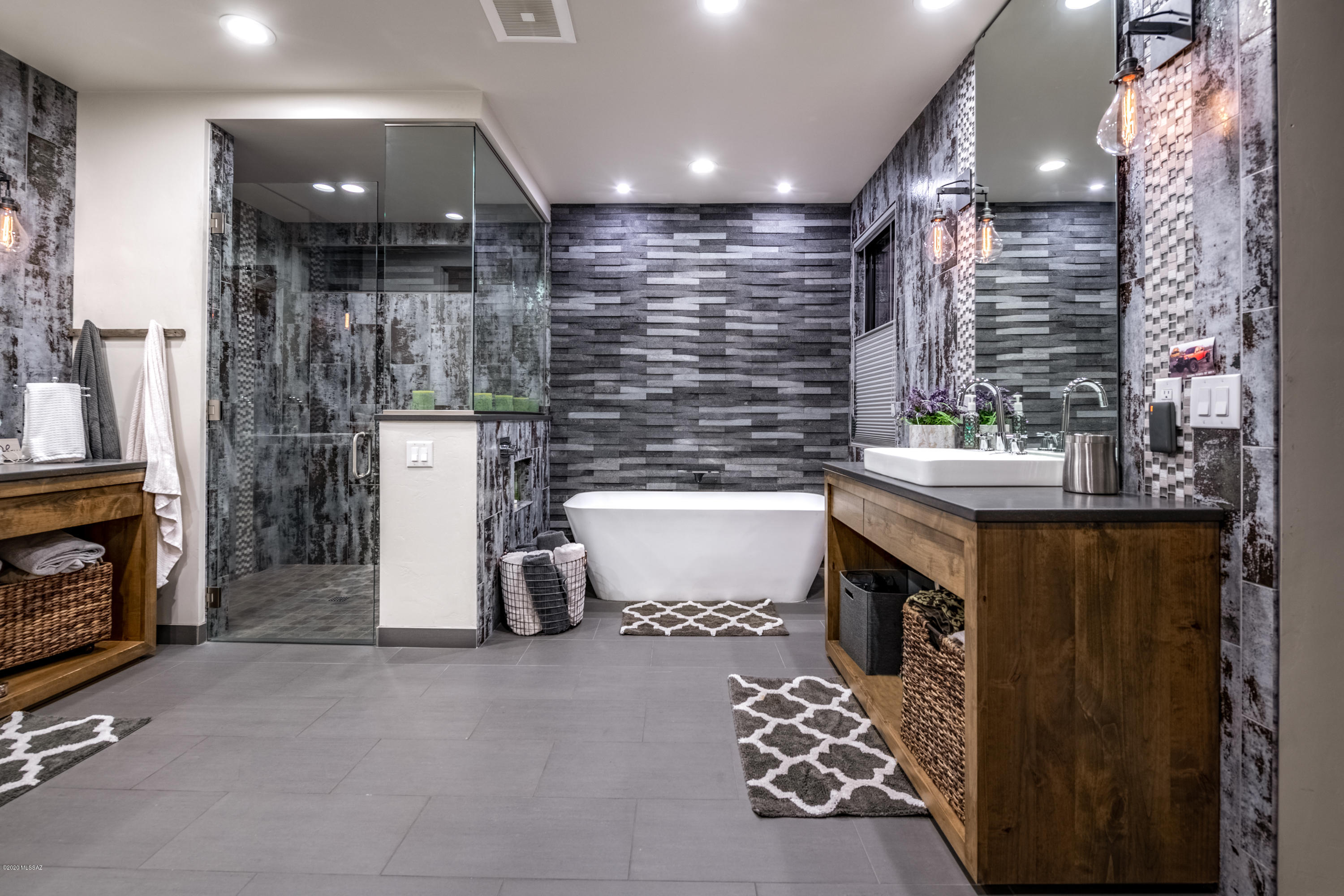 Stone Canyon II - Residential