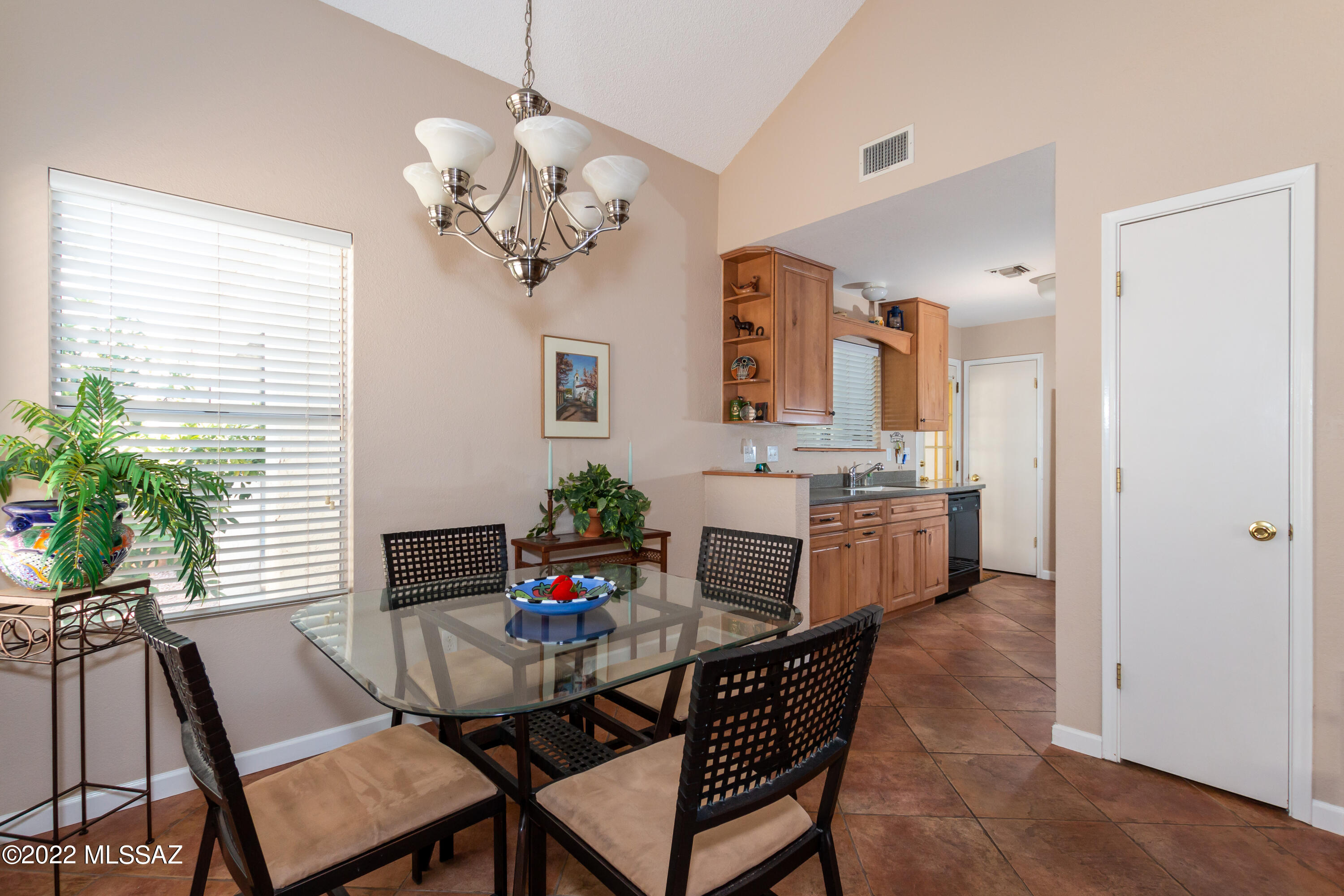 Saddlewood Villas (1-102) - Residential