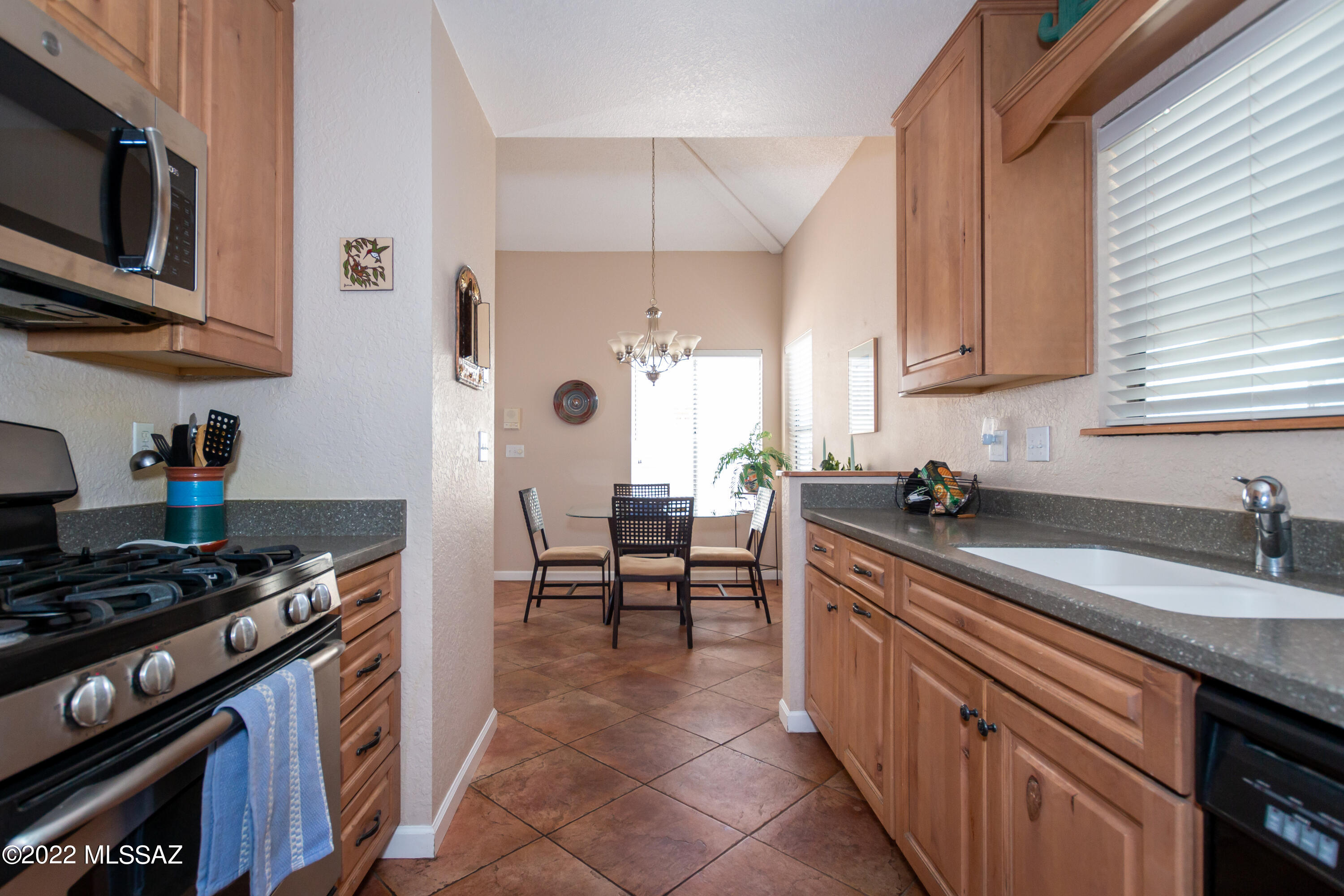 Saddlewood Villas (1-102) - Residential