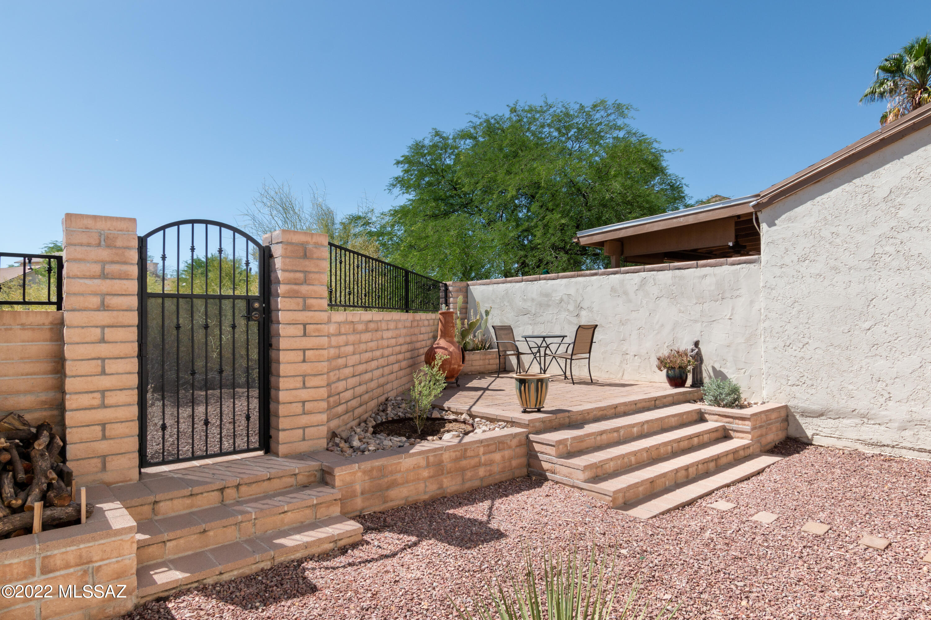 Saddlewood Villas (1-102) - Residential