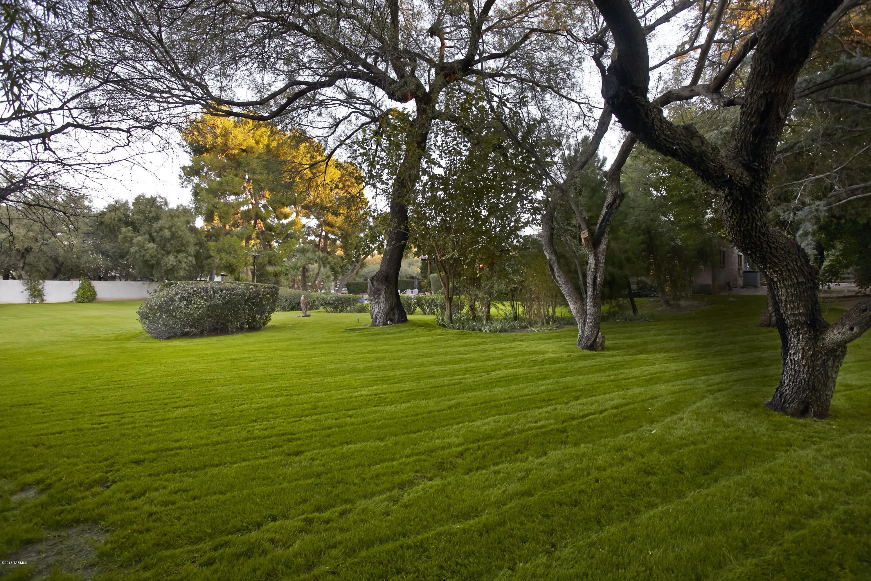 Country Club Estates NO. 1 - Residential