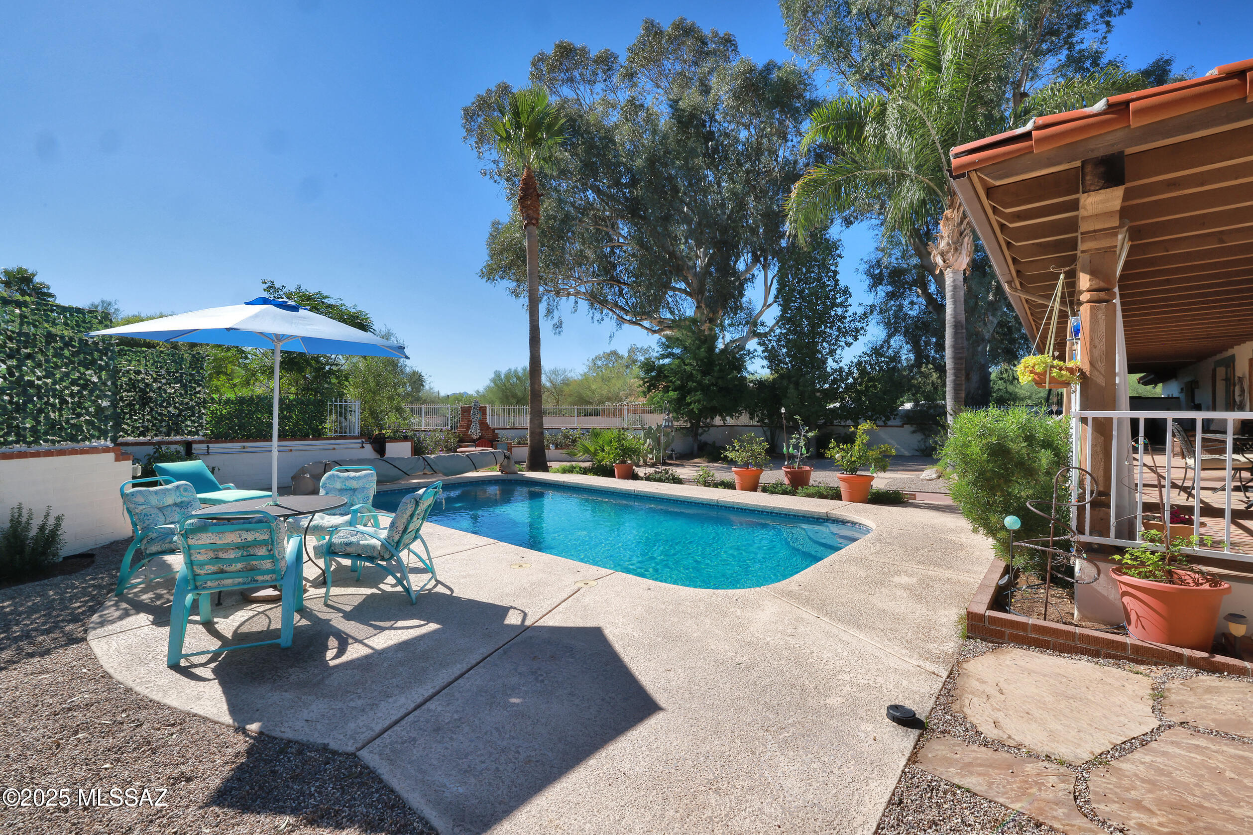 Casas Adobes Addition - Residential