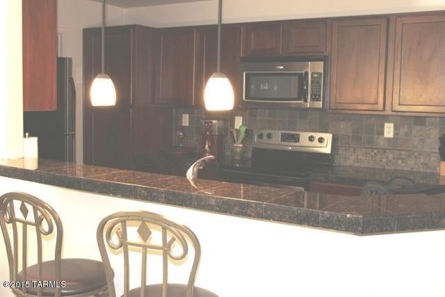Placita Escondida Bldgs 18-20 Units 1-204 - Residential Lease