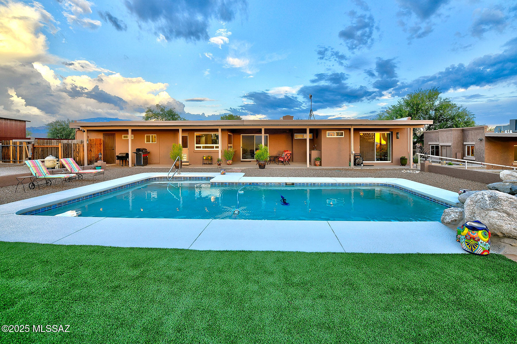 Bel Air Ranch Est - Residential