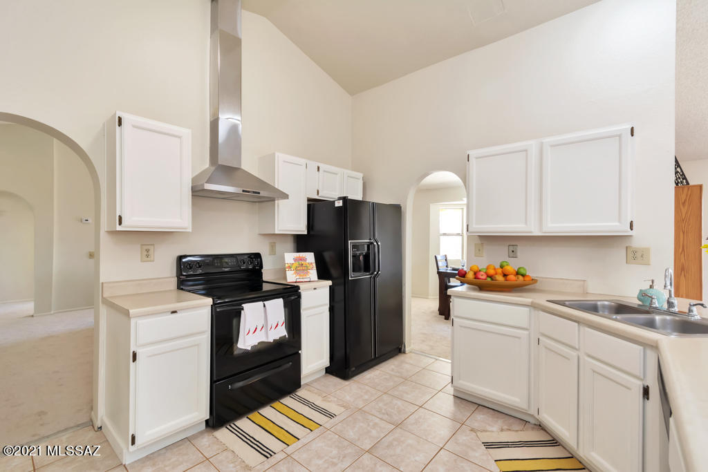 Cortaro Ridge (125-214) - Residential