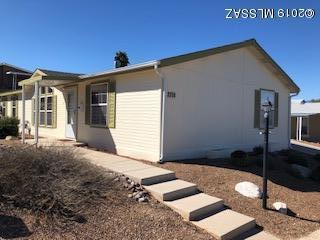 MOVE-IN READY CUTE MANUFACTURED HOME IN A SMALL MF HOME SUBDIVISION ON EAST SIDE OF TUCSON. THIS HOME IS READY FOR A NEW OWNER AND WITH A FEW PERSONAL TOUCHES WILL MAKE A COZY HOME!