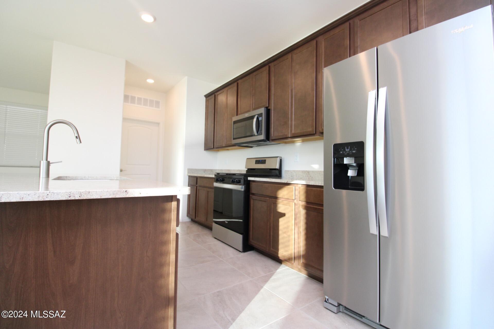 Rocking K South Neighborhood 1 Parcel B-2 - Residential Lease