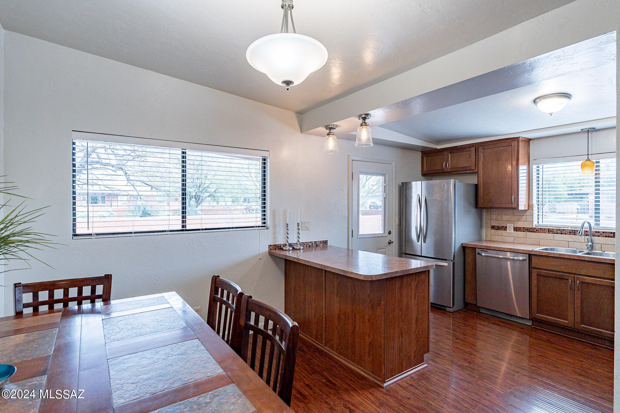 Campbell Ave. Acres - Residential