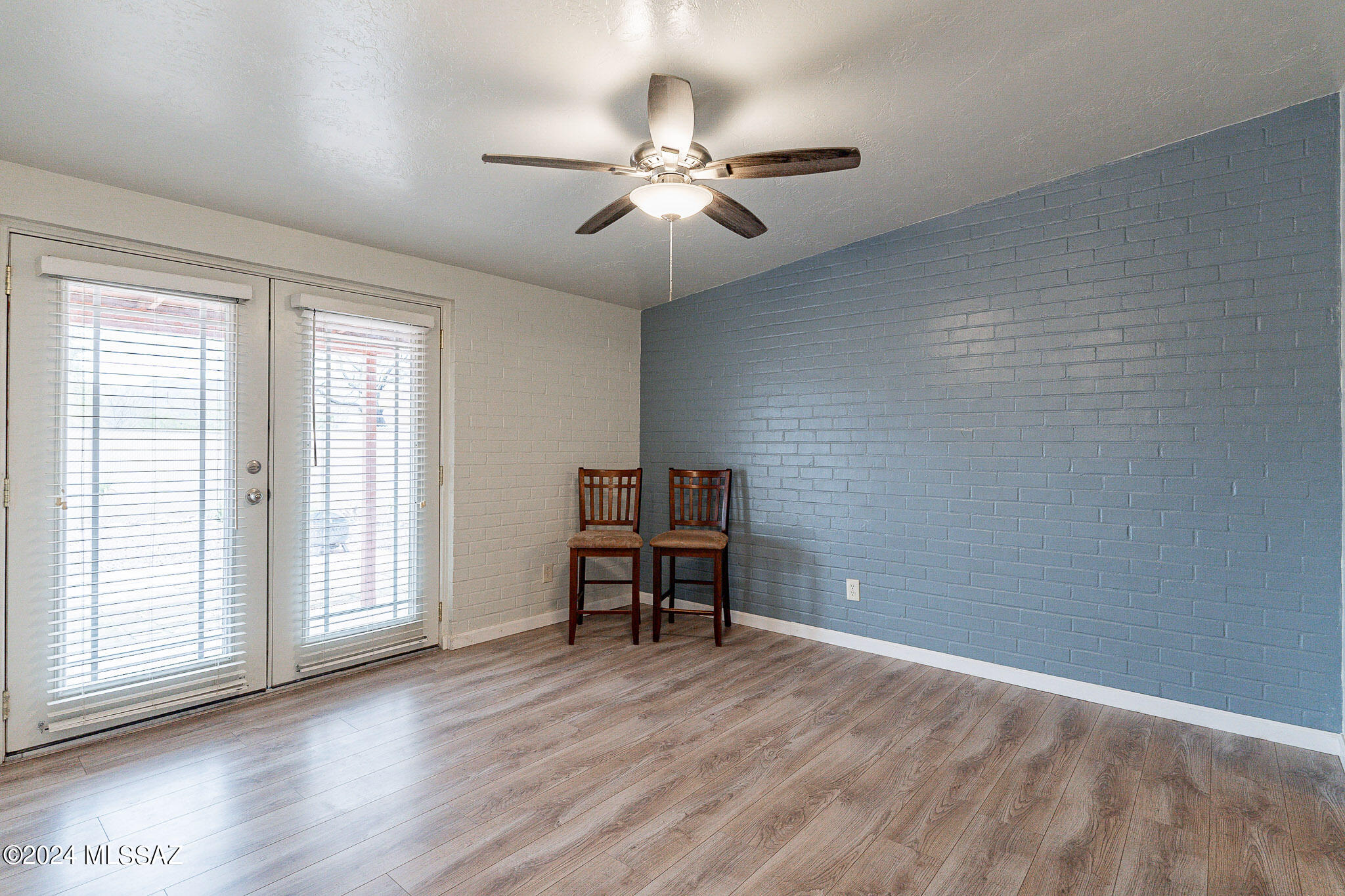Campbell Ave. Acres - Residential