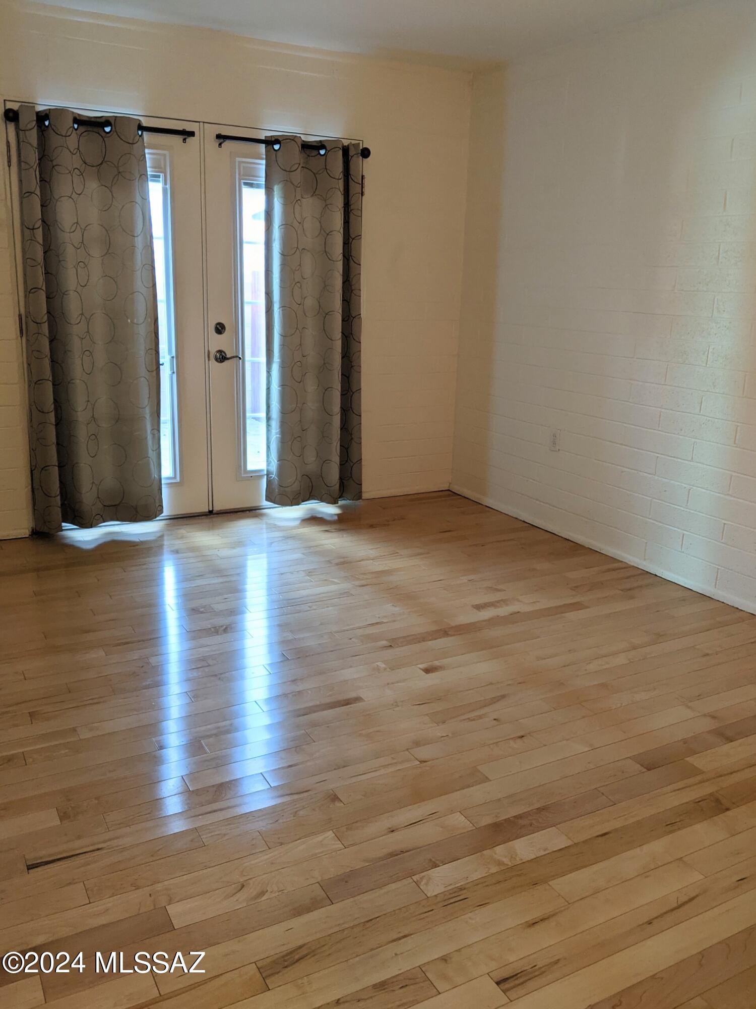Silverbell West Condos - Residential Lease