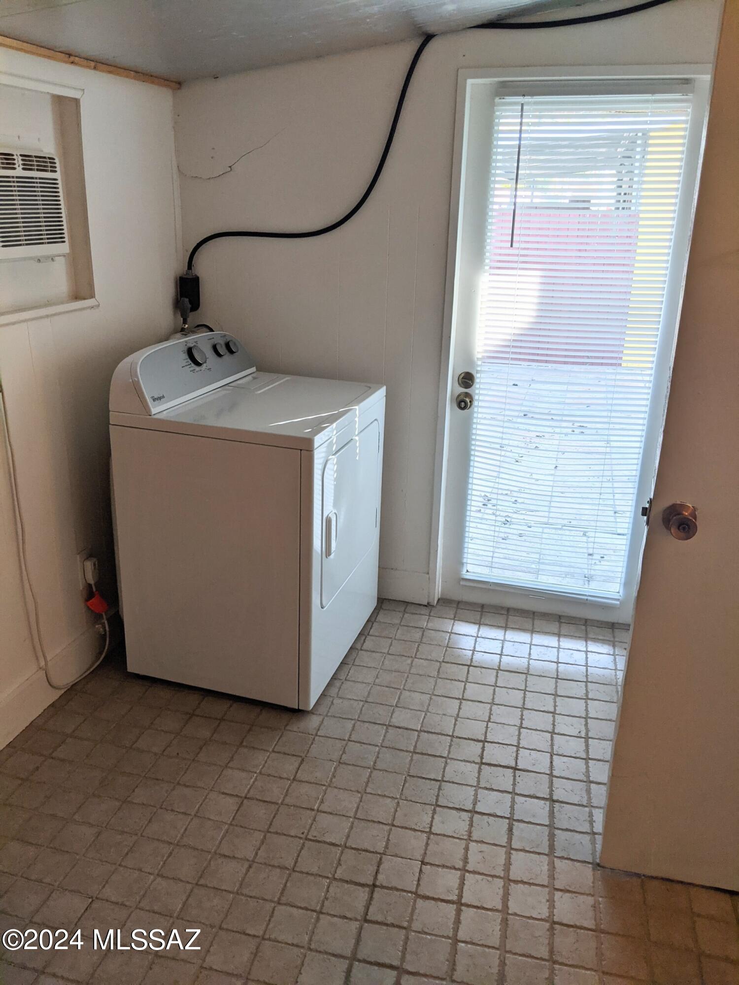 Silverbell West Condos - Residential Lease