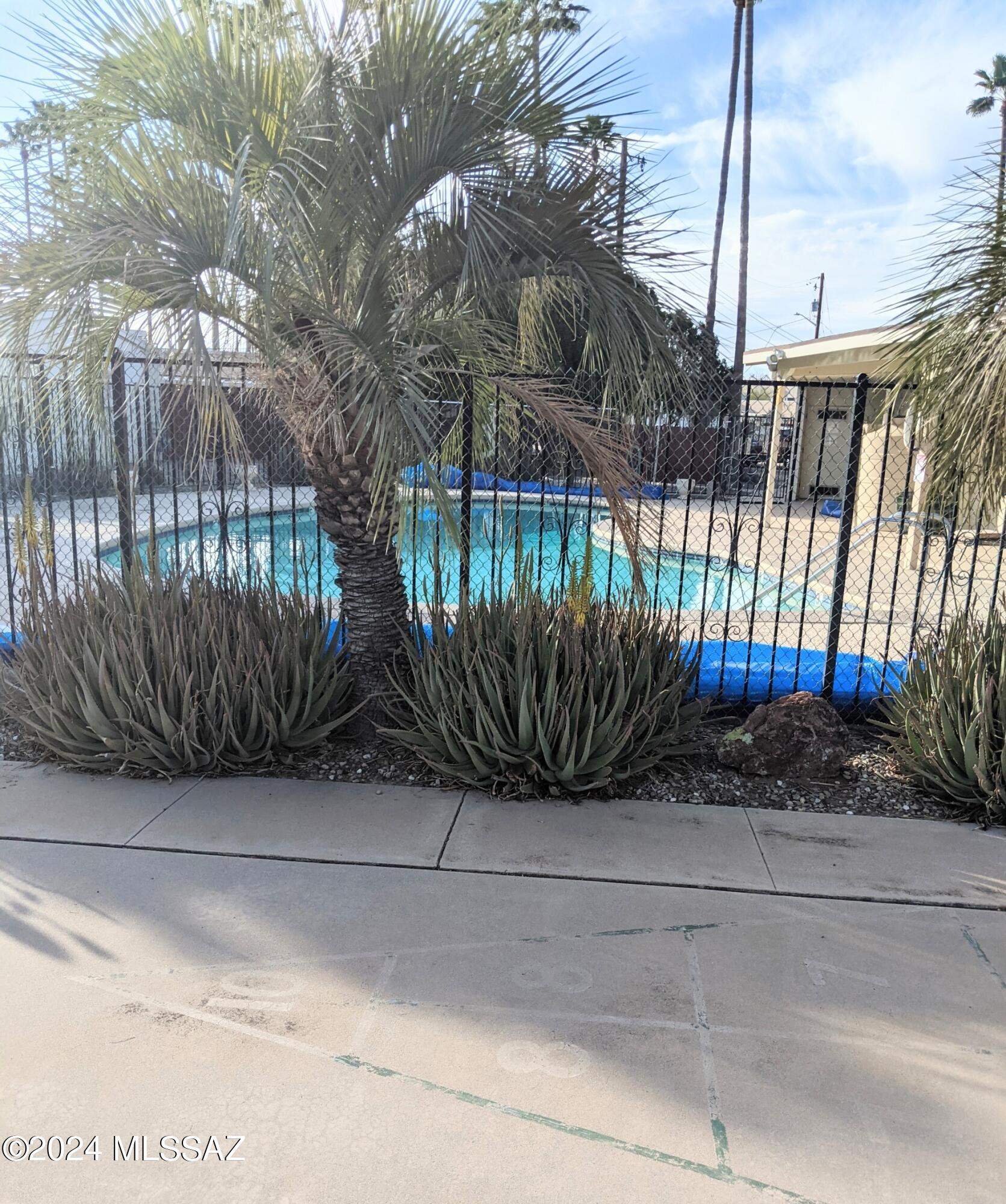 Silverbell West Condos - Residential Lease