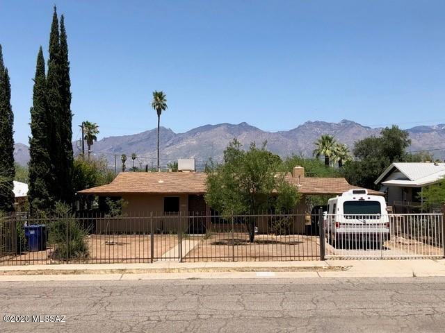 Great location - great value - quaint home - would make a great rental. New wood tile flooring installed in 2019. New blinds and new toilet installed 2020. New COX cable wiring installed to the home in 2020. New security lights front and rear. Evap on roof is disconnected. Central AC unit took over.