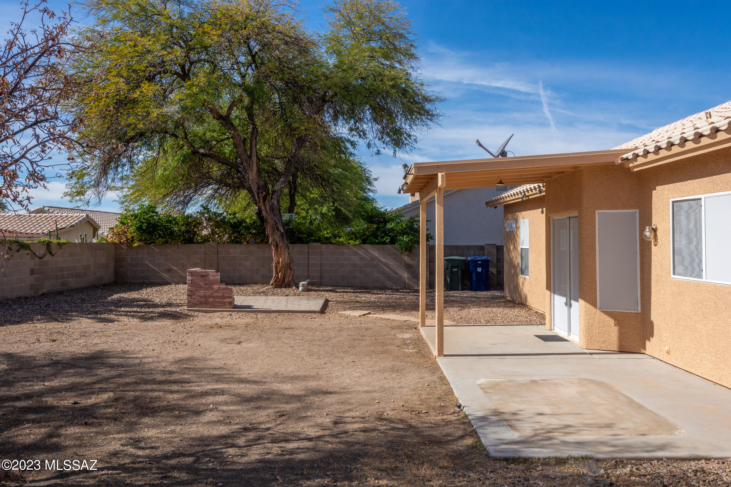 Hacienda Del Oro (1-879) - Residential